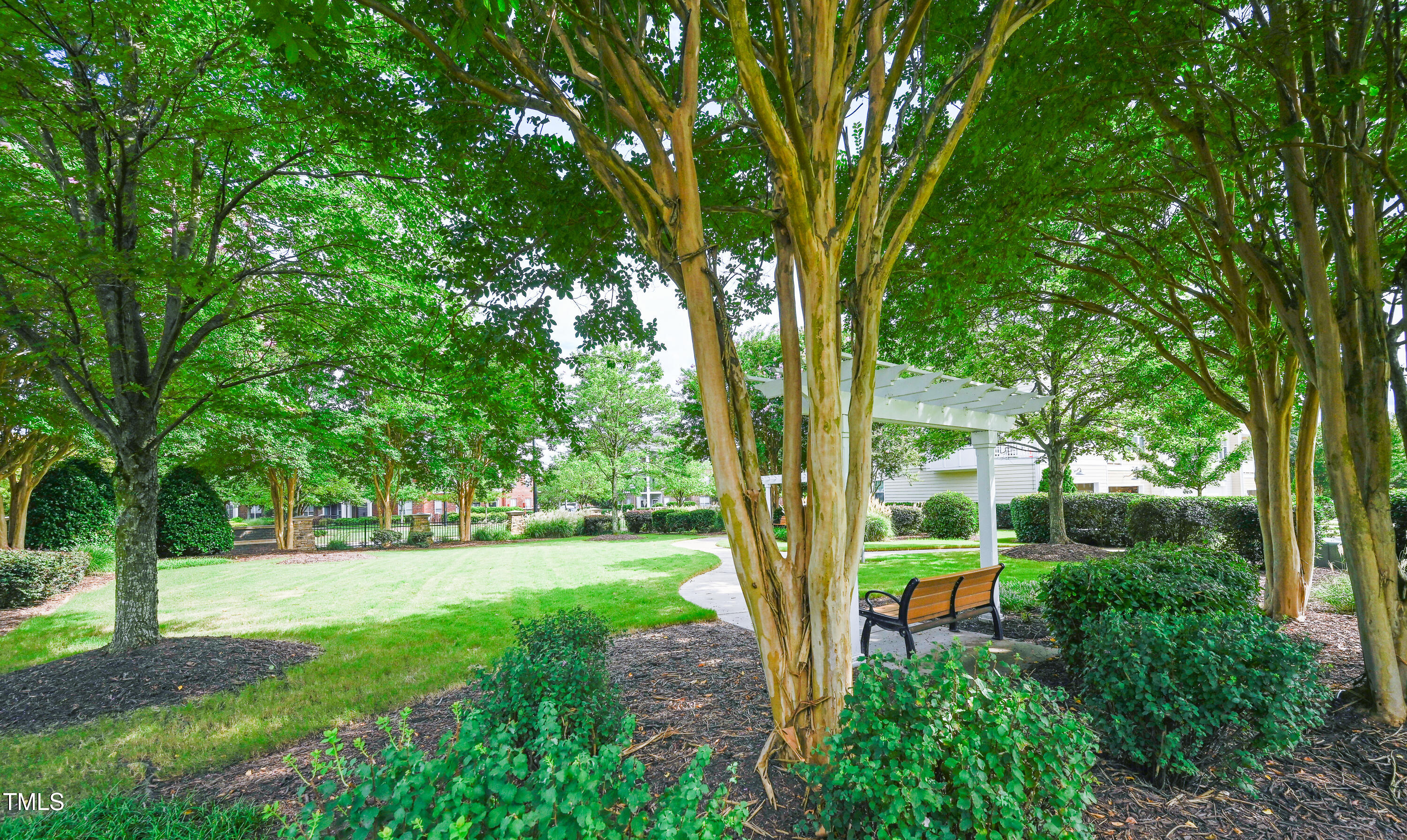 9104 Wooden Road