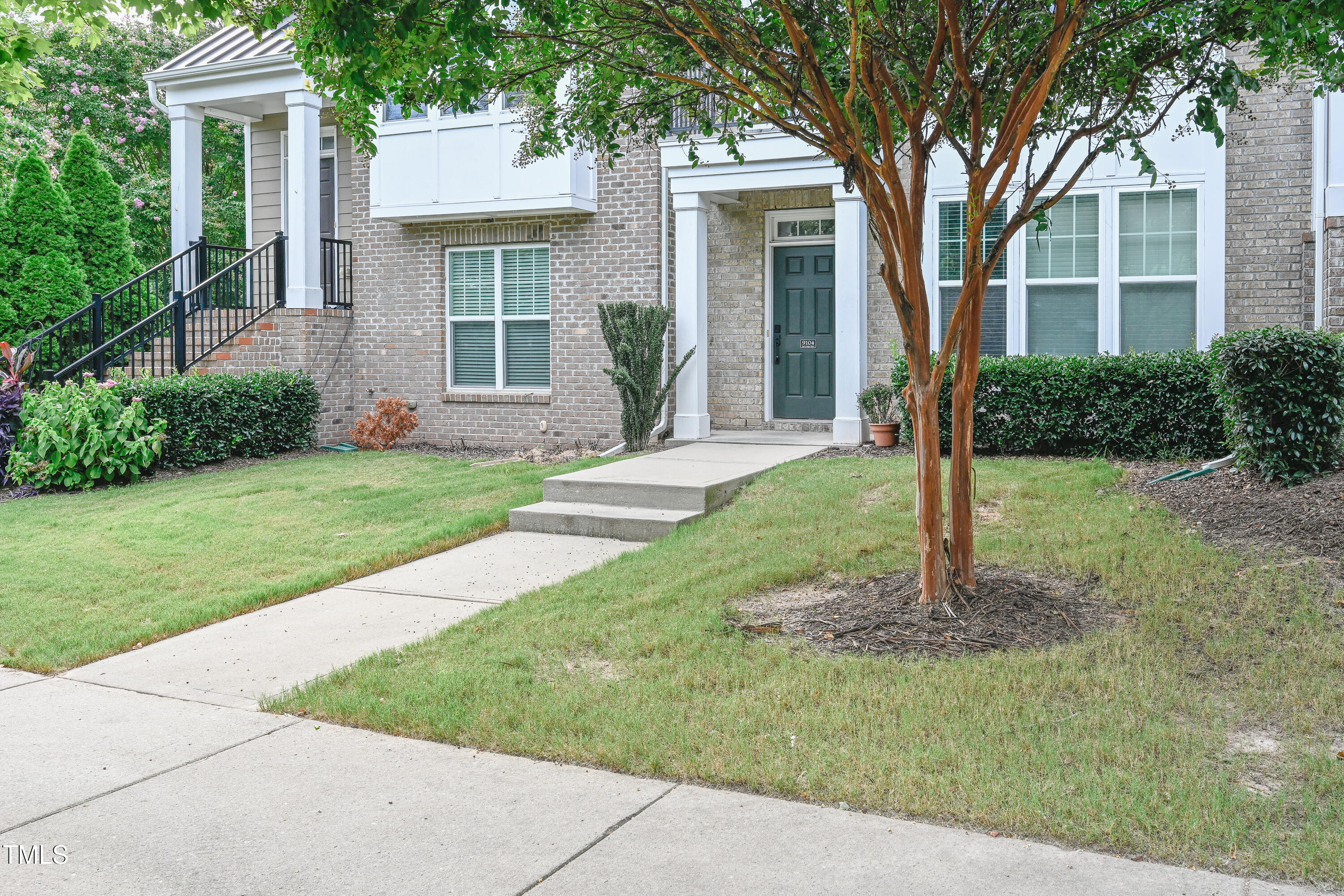 9104 Wooden Road