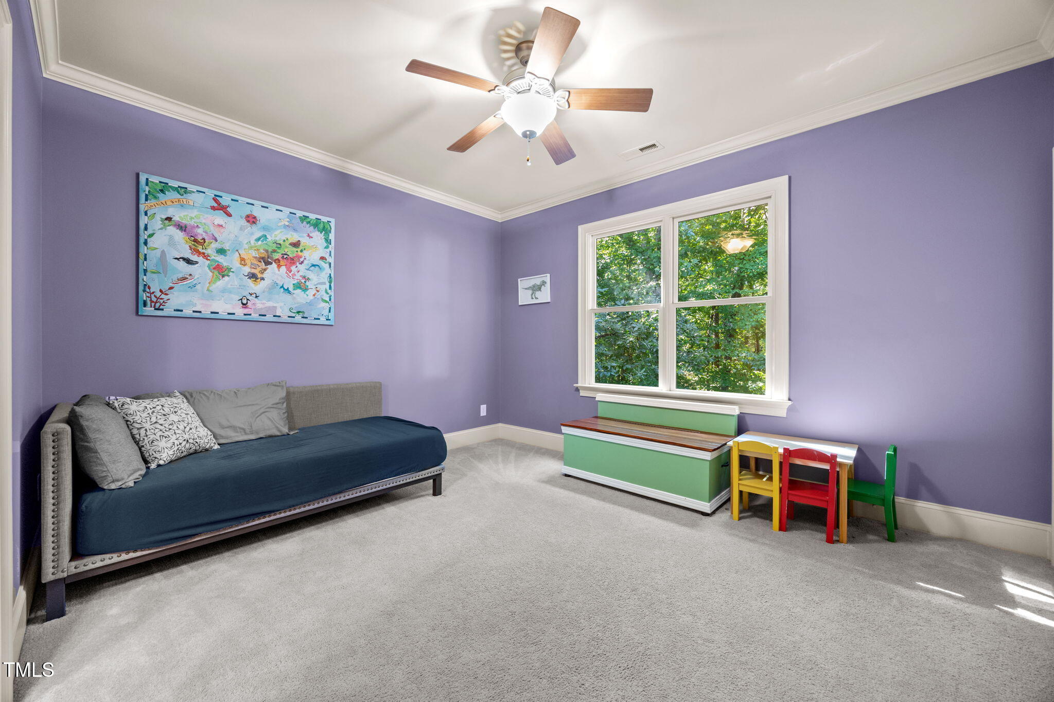 2409 Loring Court