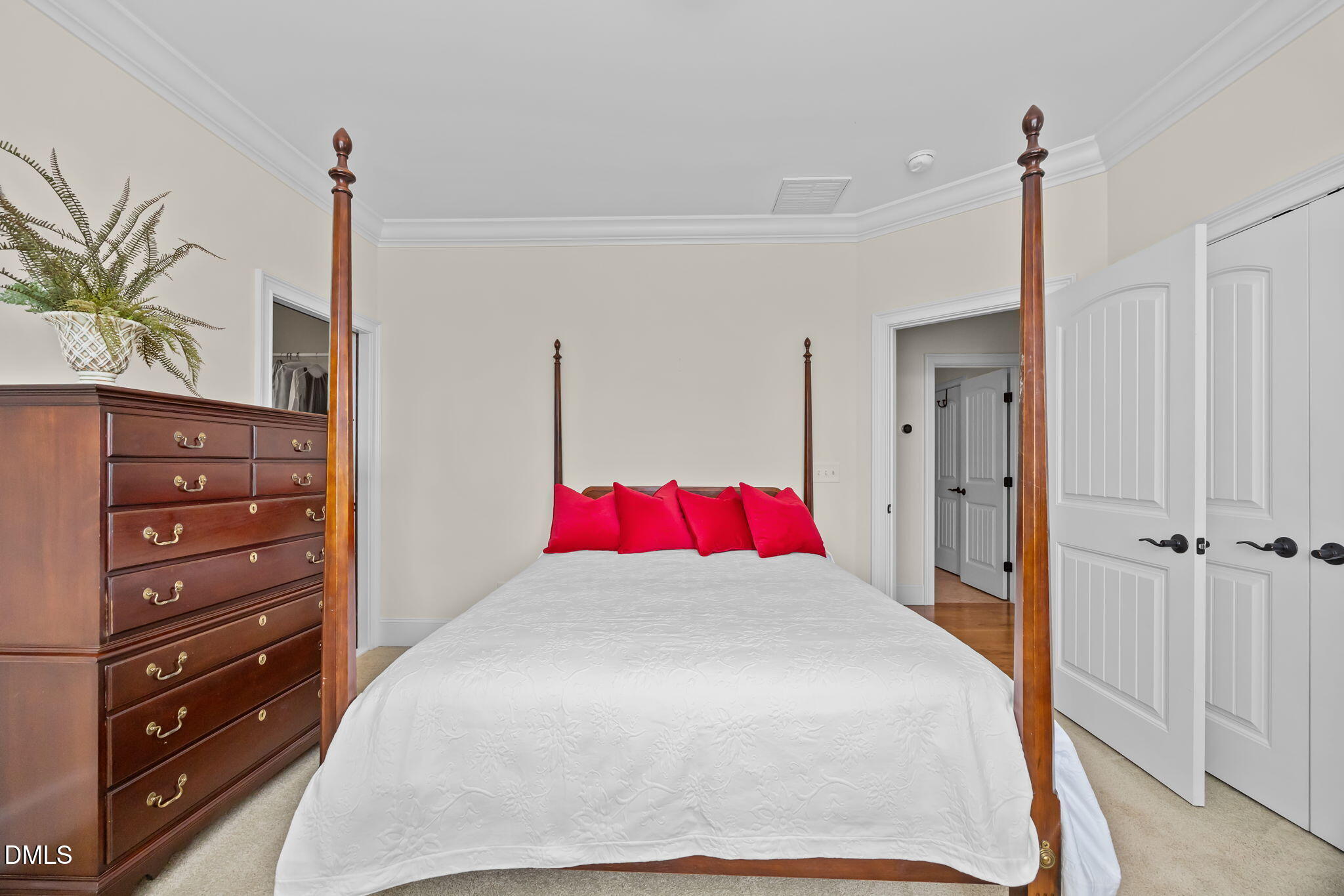 5100 Mankoma Terrace