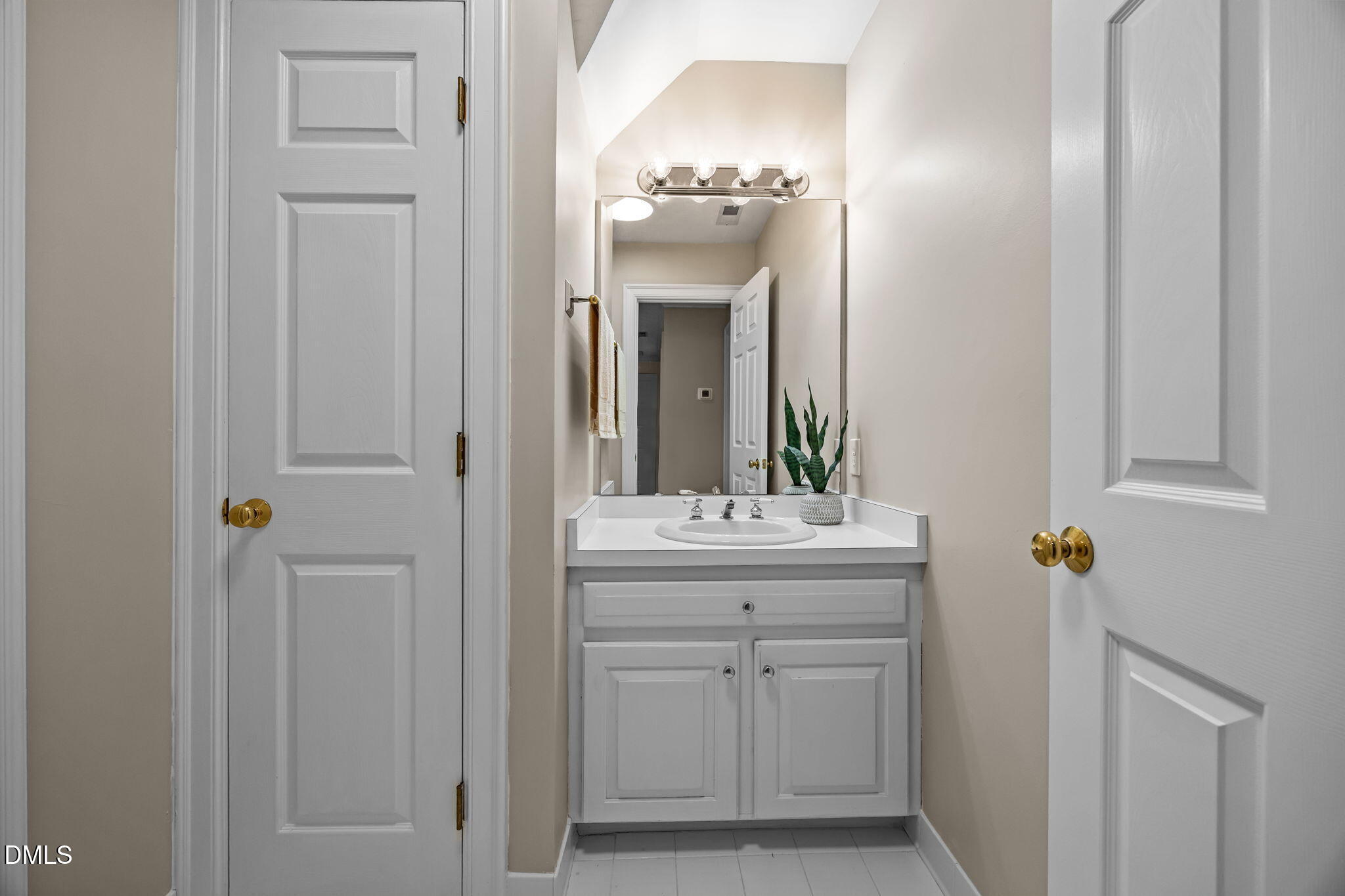 1535 Crenshaw Point, Wake Forest