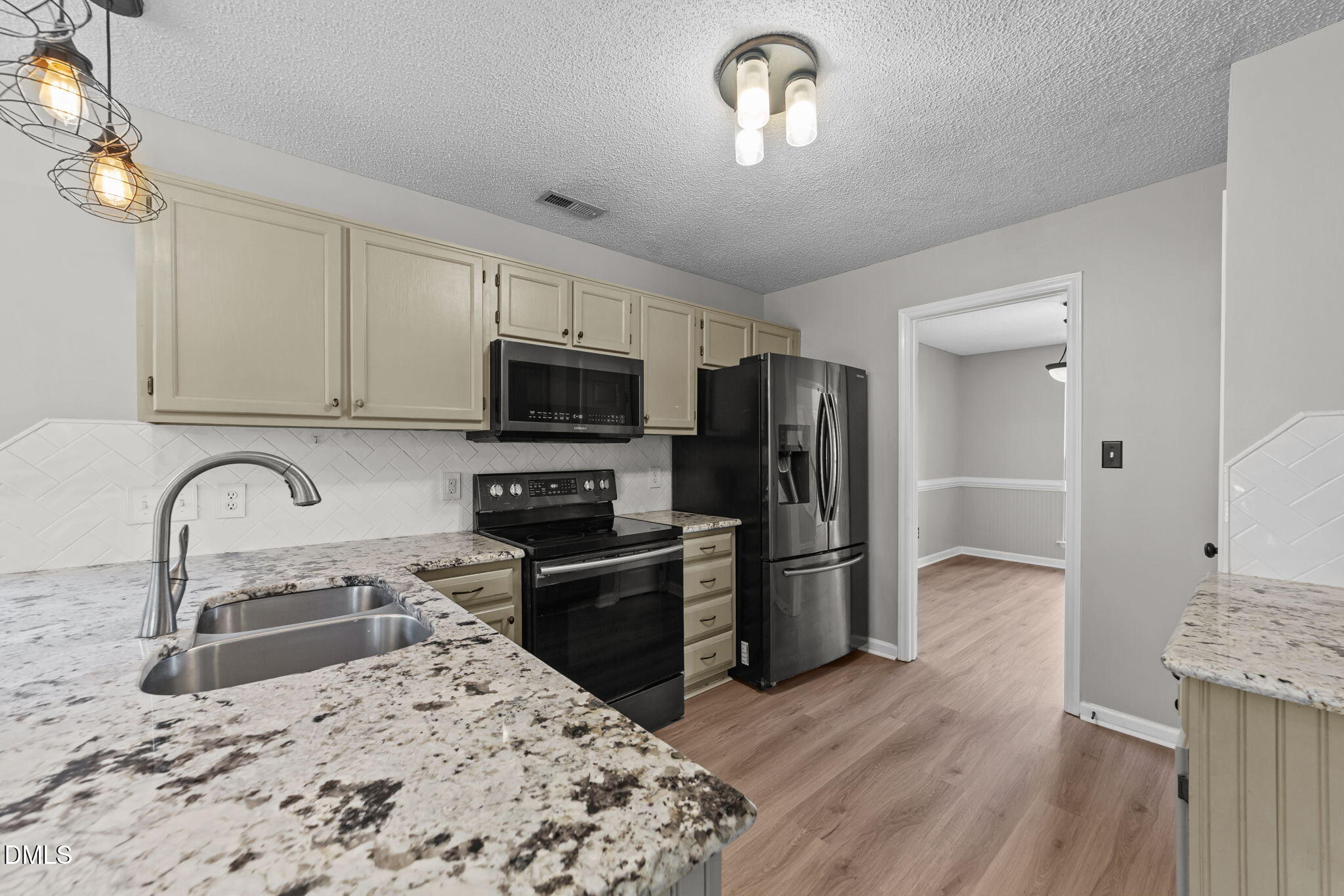 717 Starkland Way