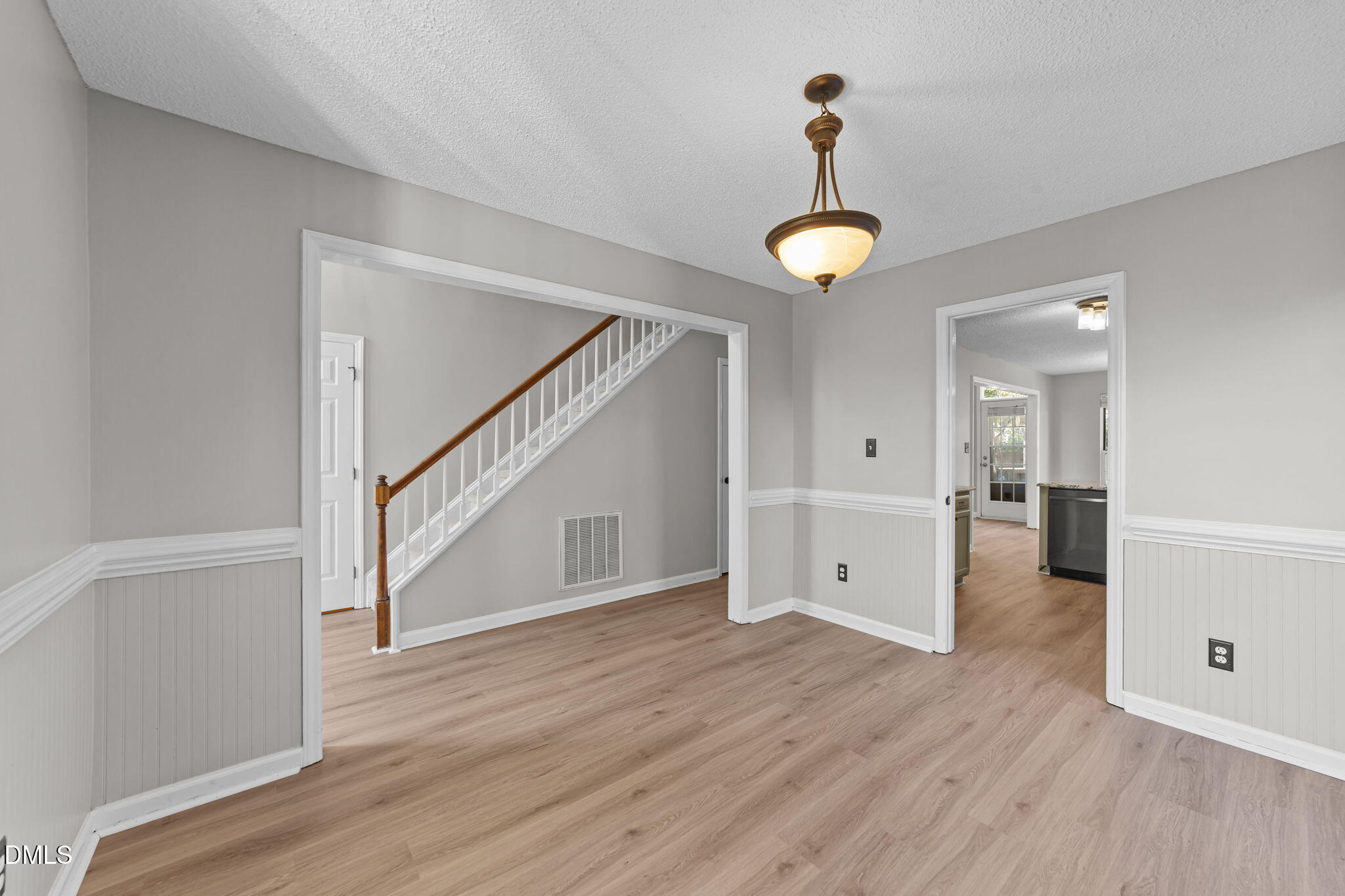 717 Starkland Way