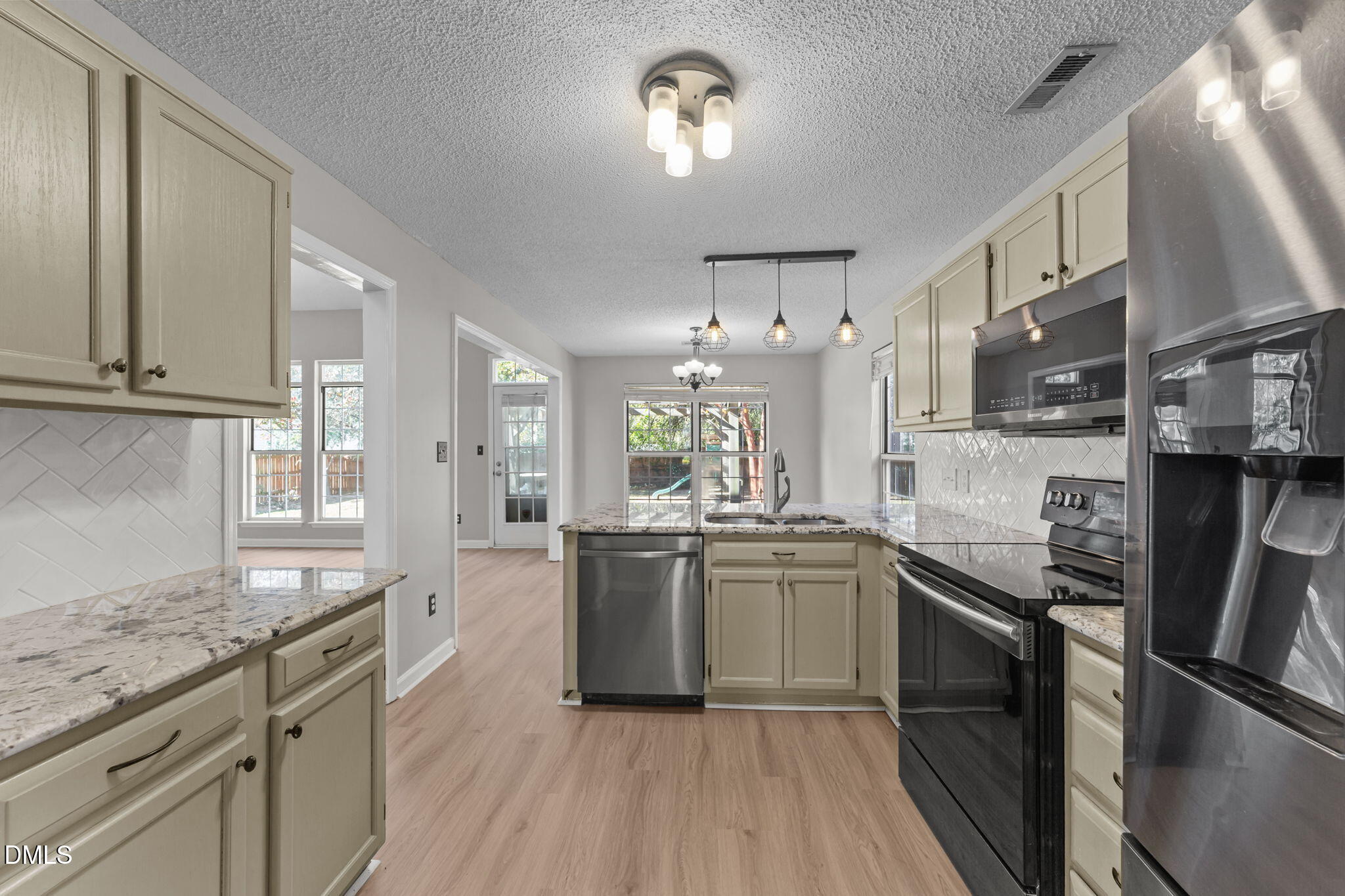 717 Starkland Way