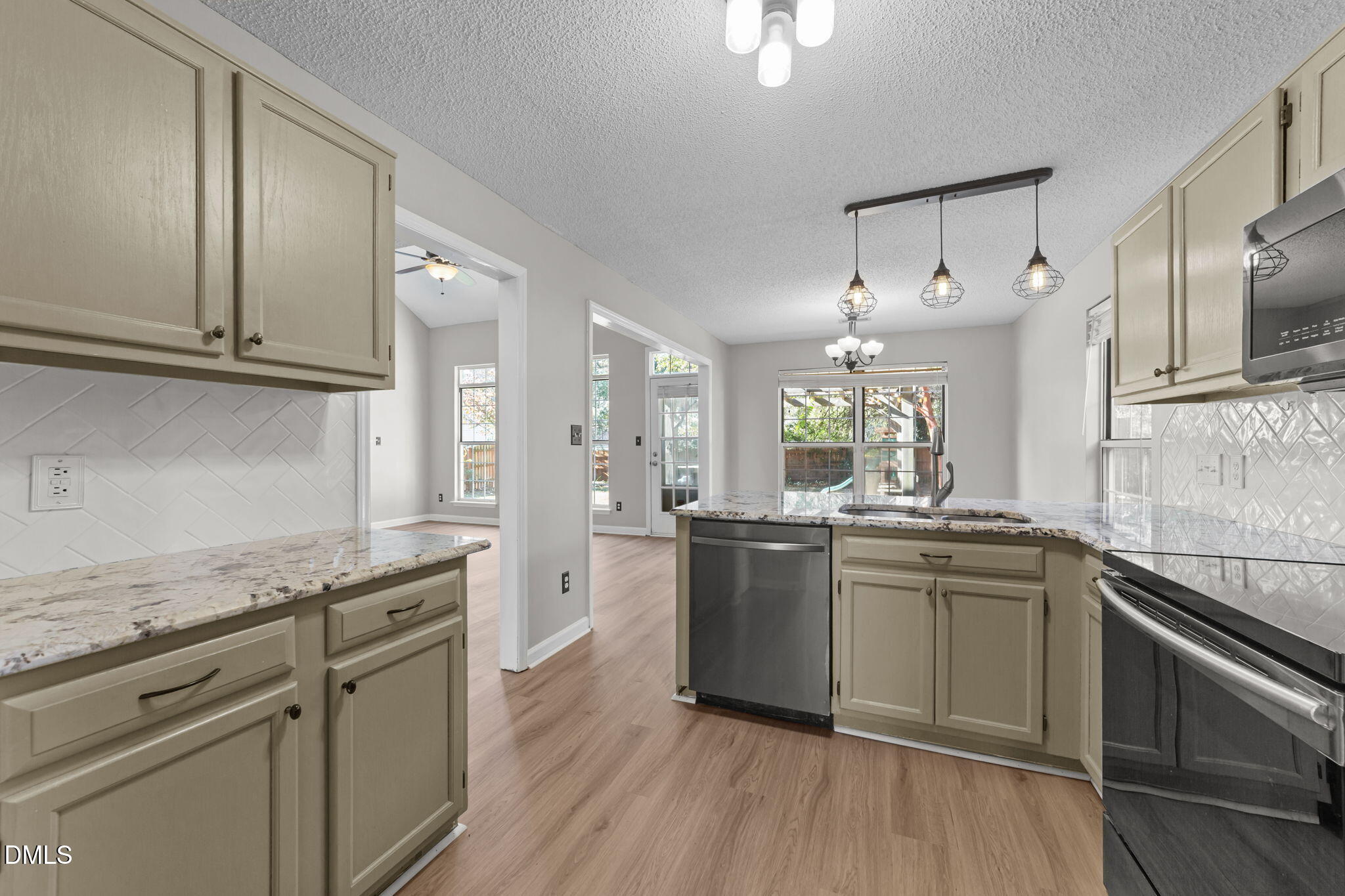 717 Starkland Way