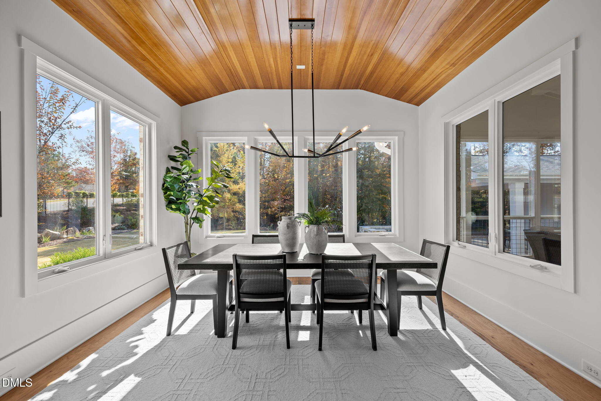 920 Regent Oak Drive