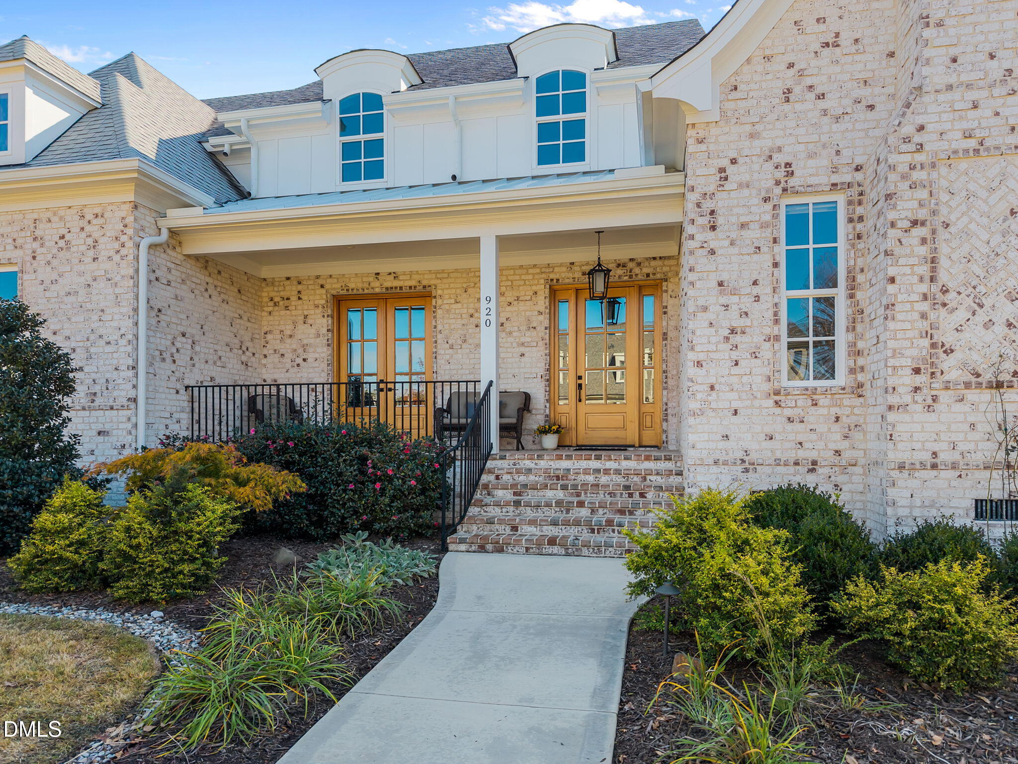 920 Regent Oak Drive