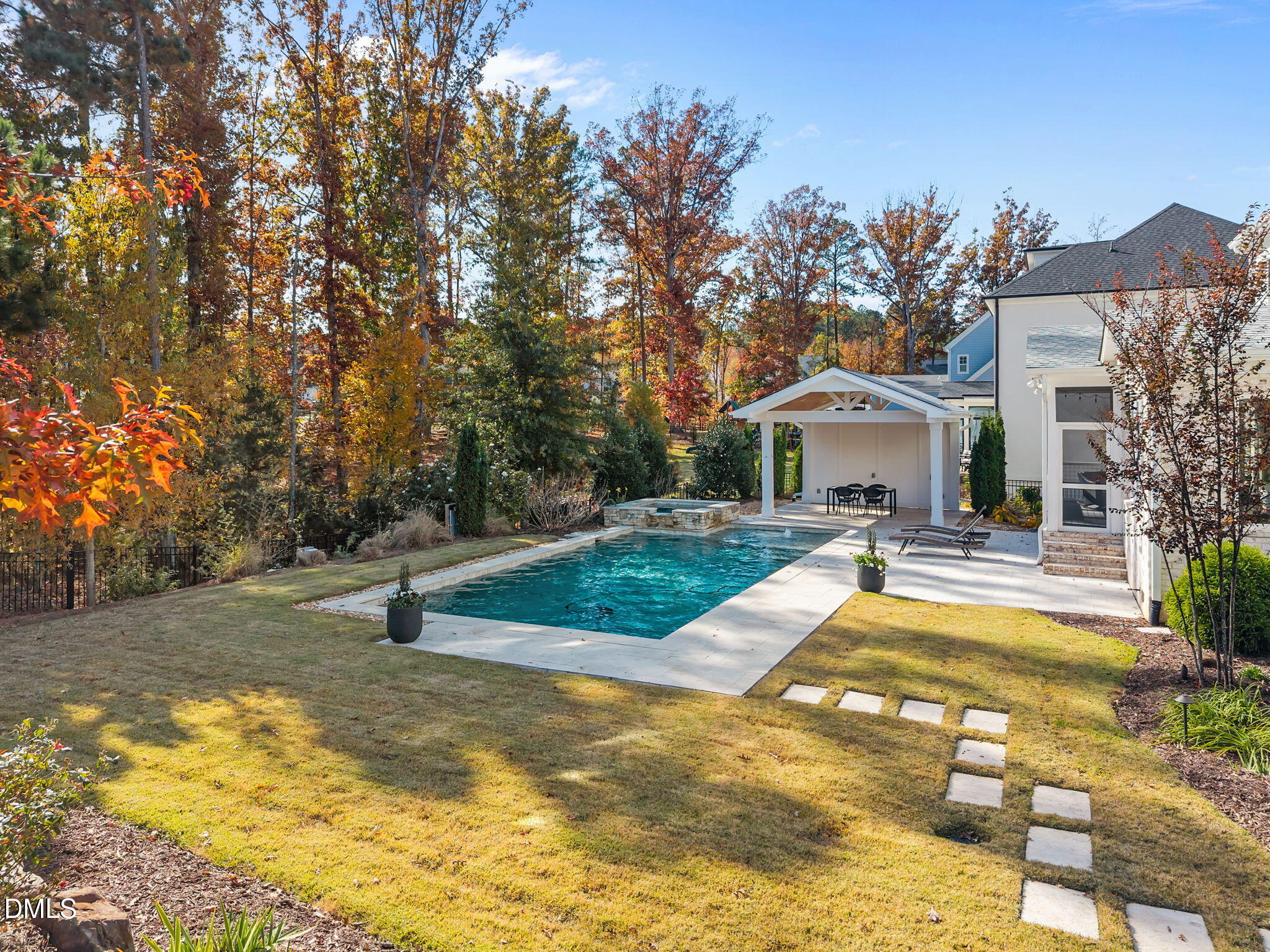 920 Regent Oak Drive