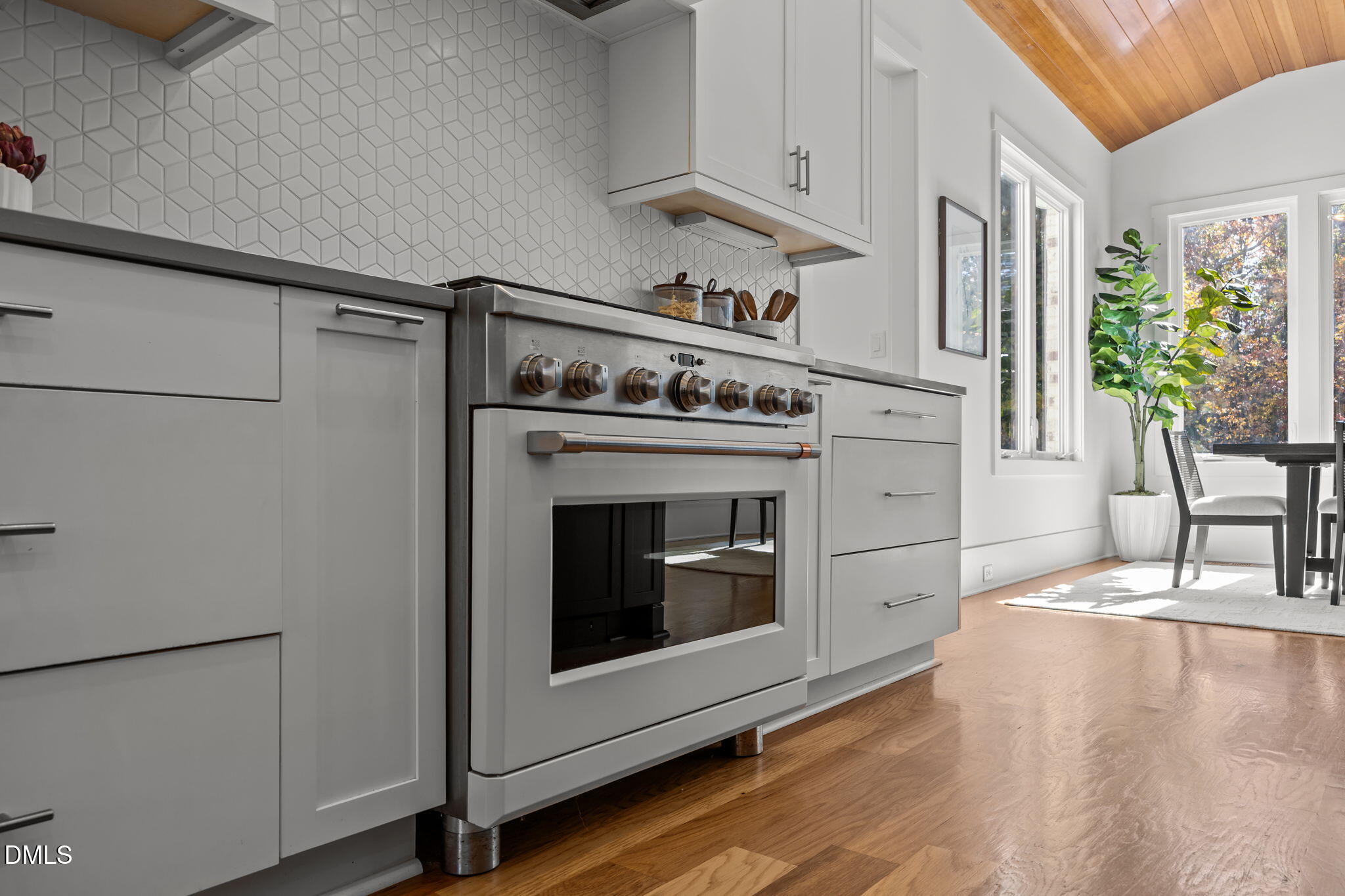 920 Regent Oak Drive