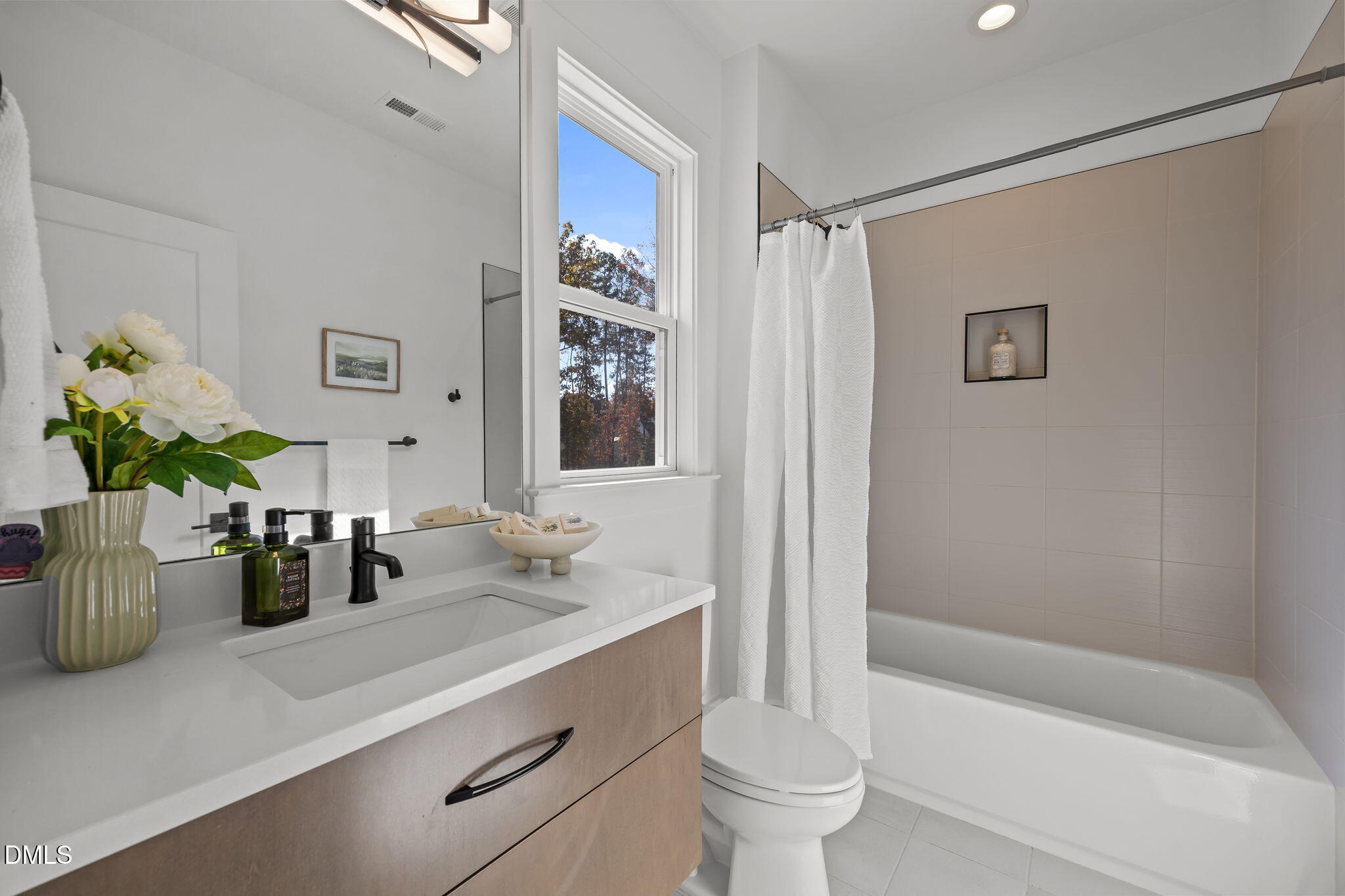 920 Regent Oak Drive