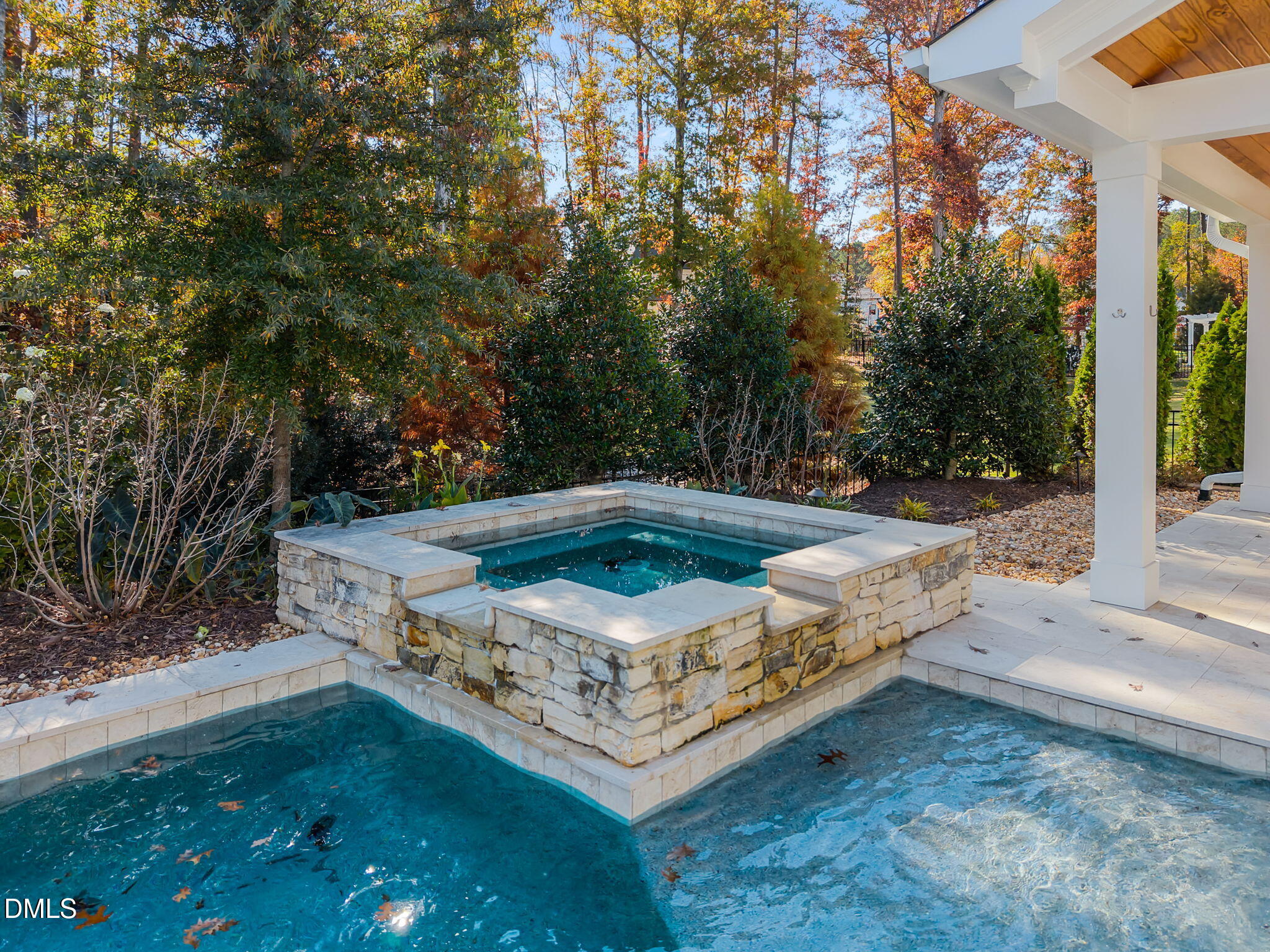 920 Regent Oak Drive