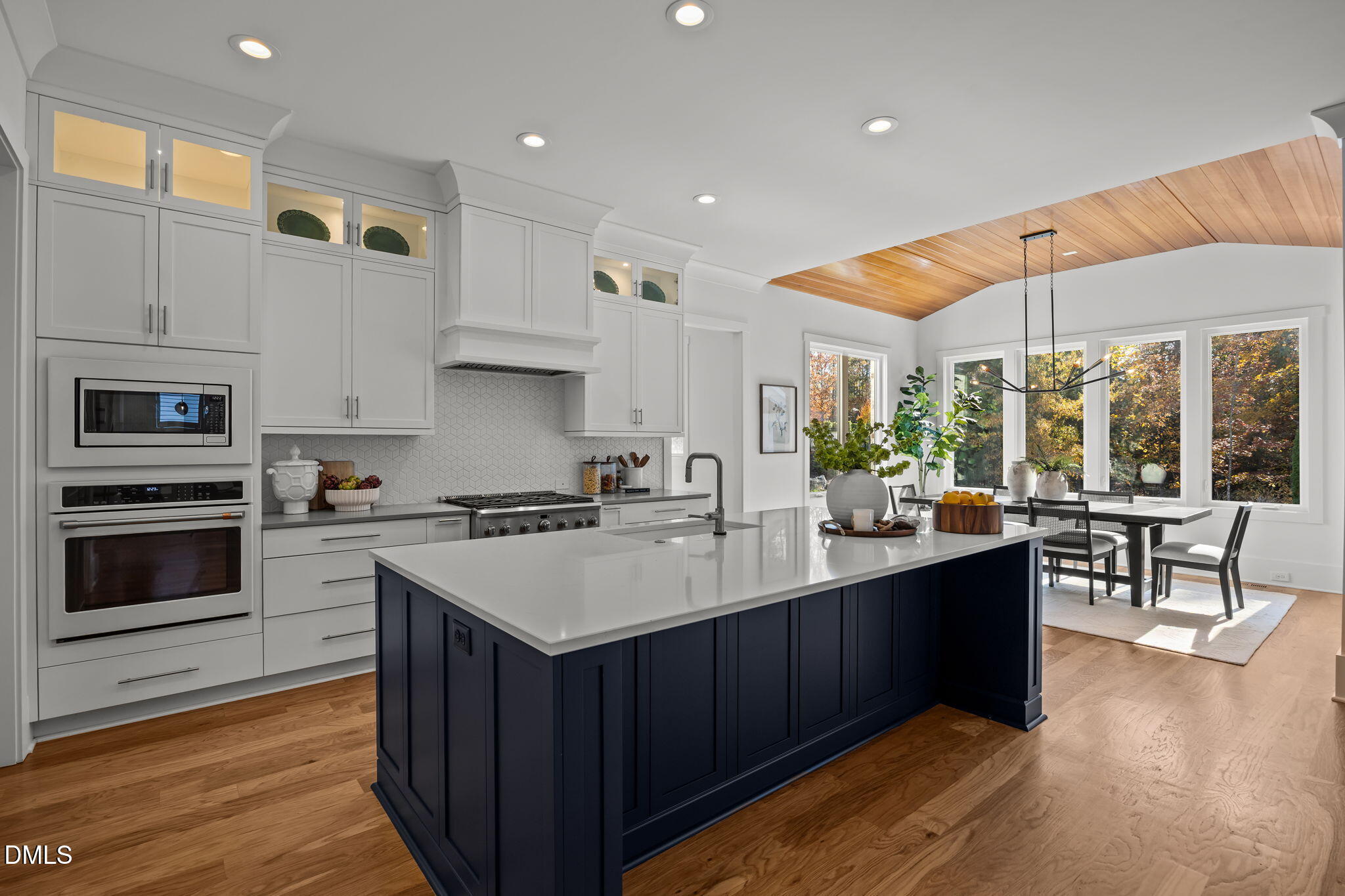 920 Regent Oak Drive