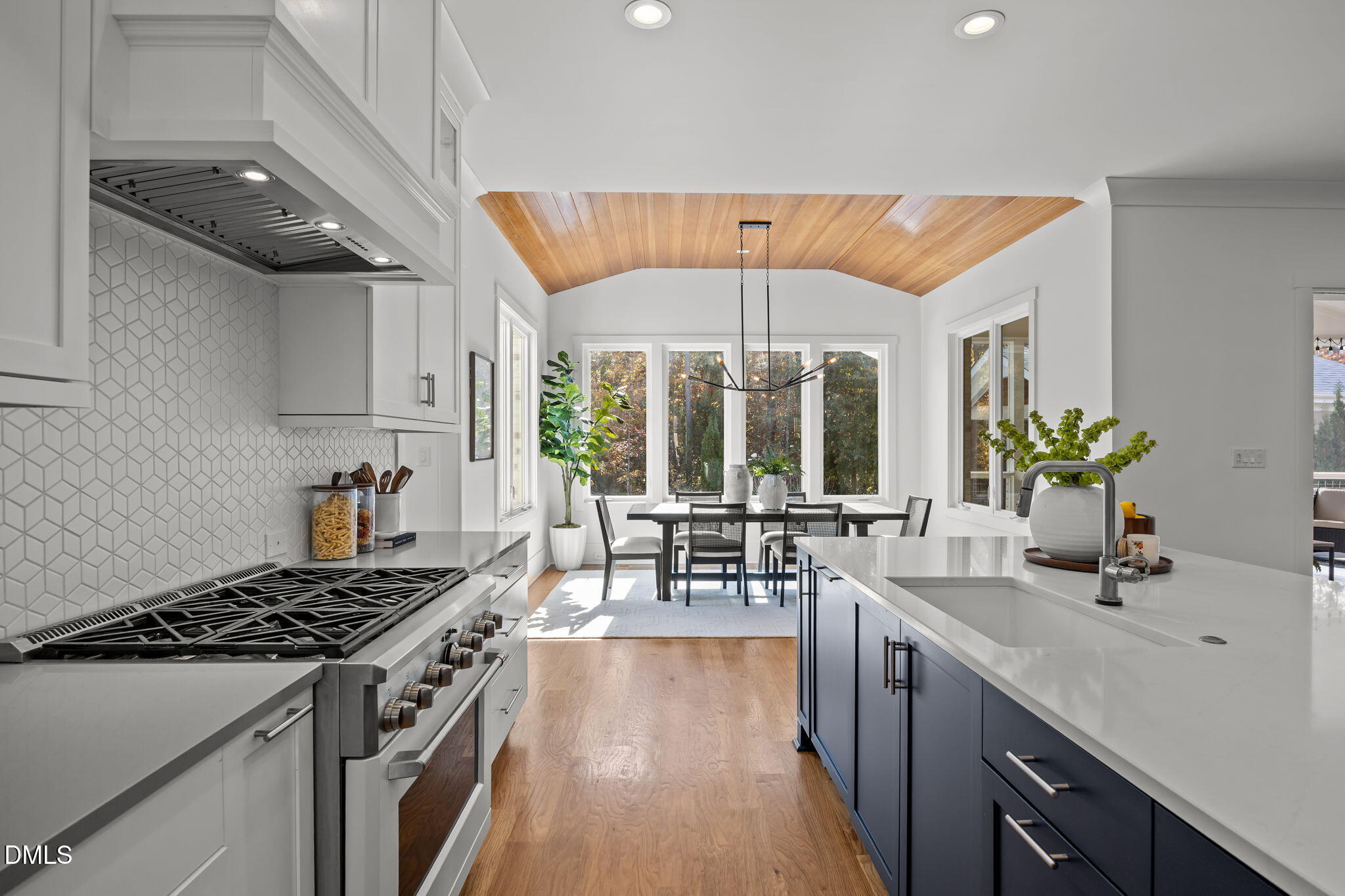 920 Regent Oak Drive