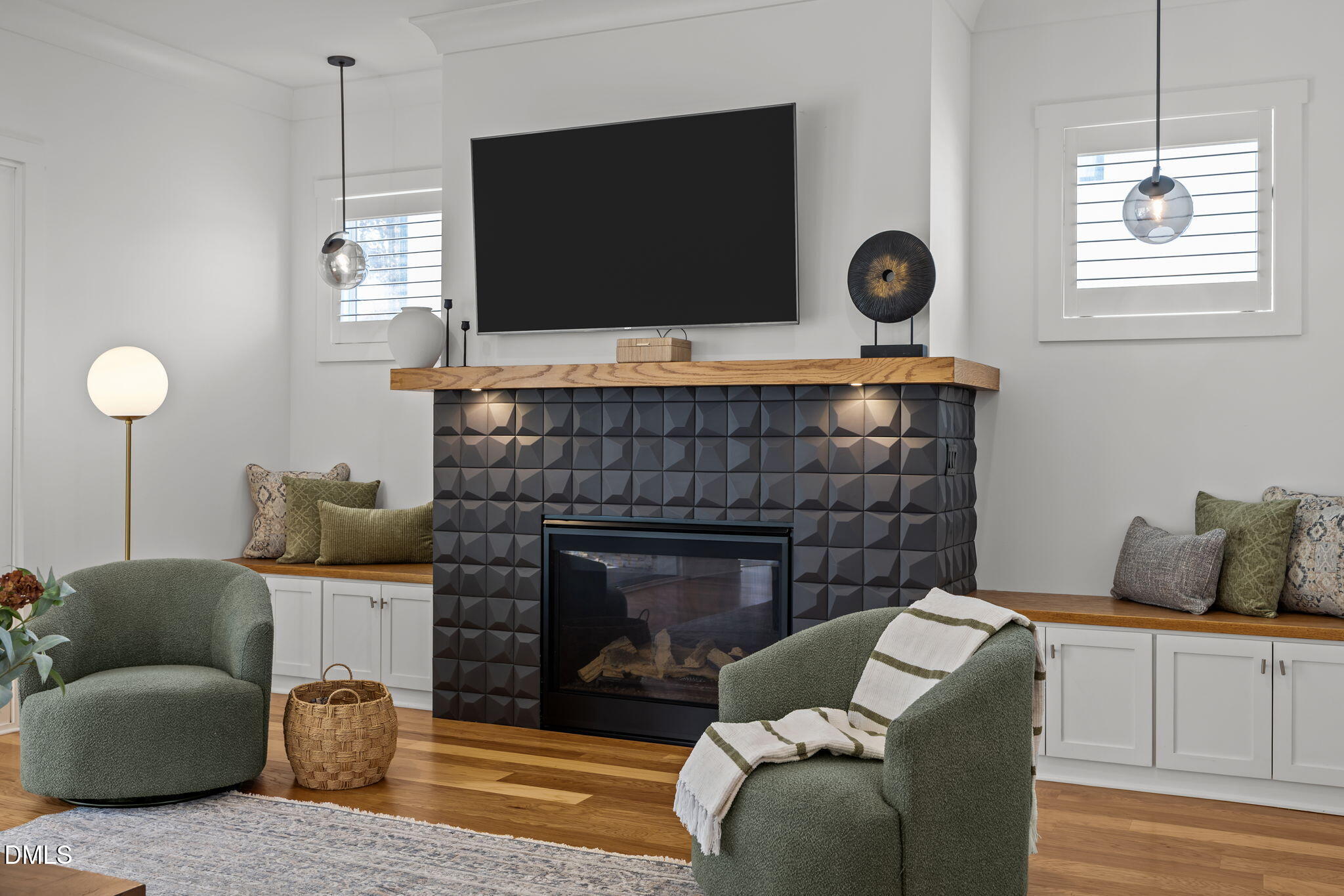 920 Regent Oak Drive