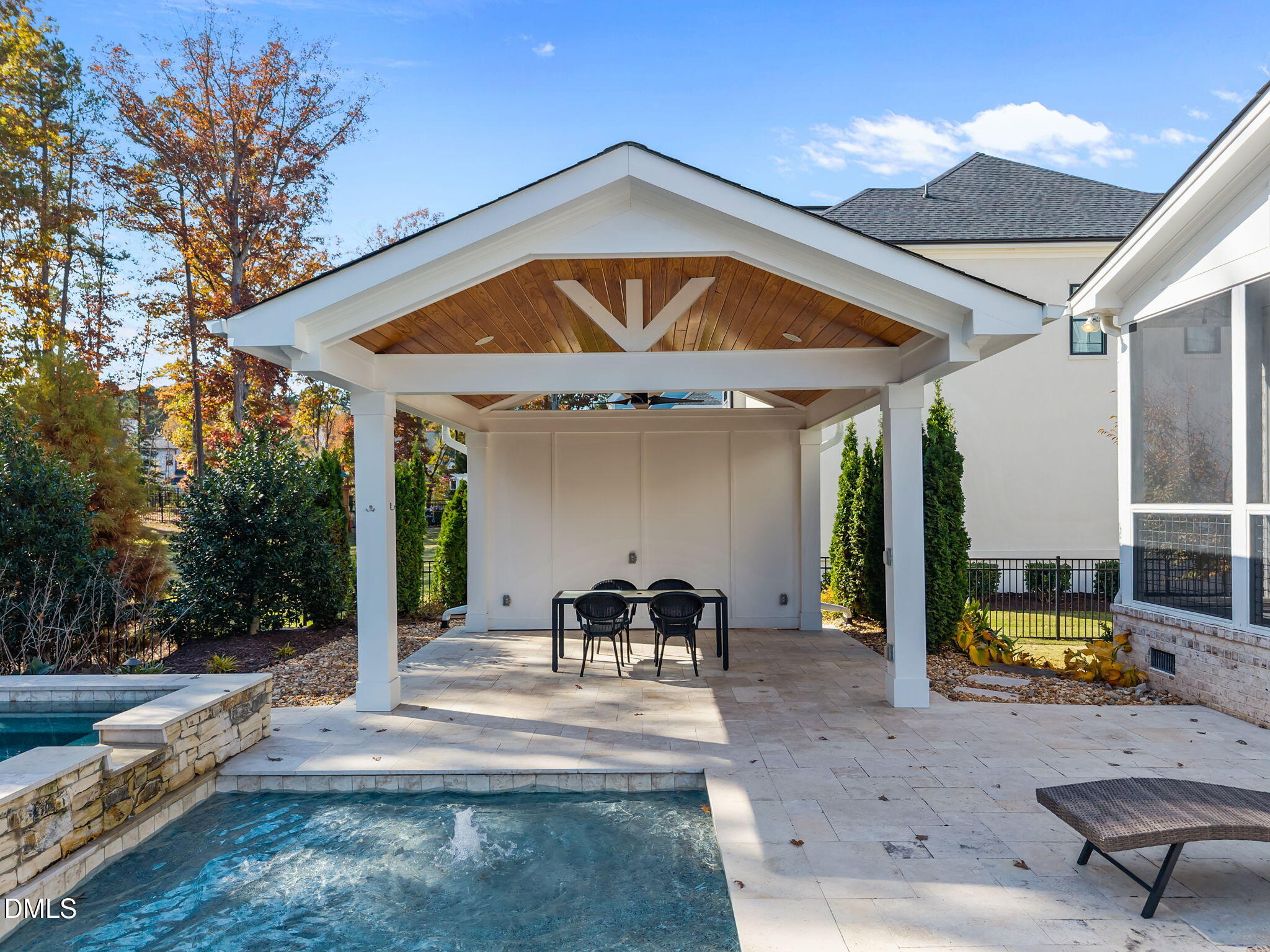 920 Regent Oak Drive