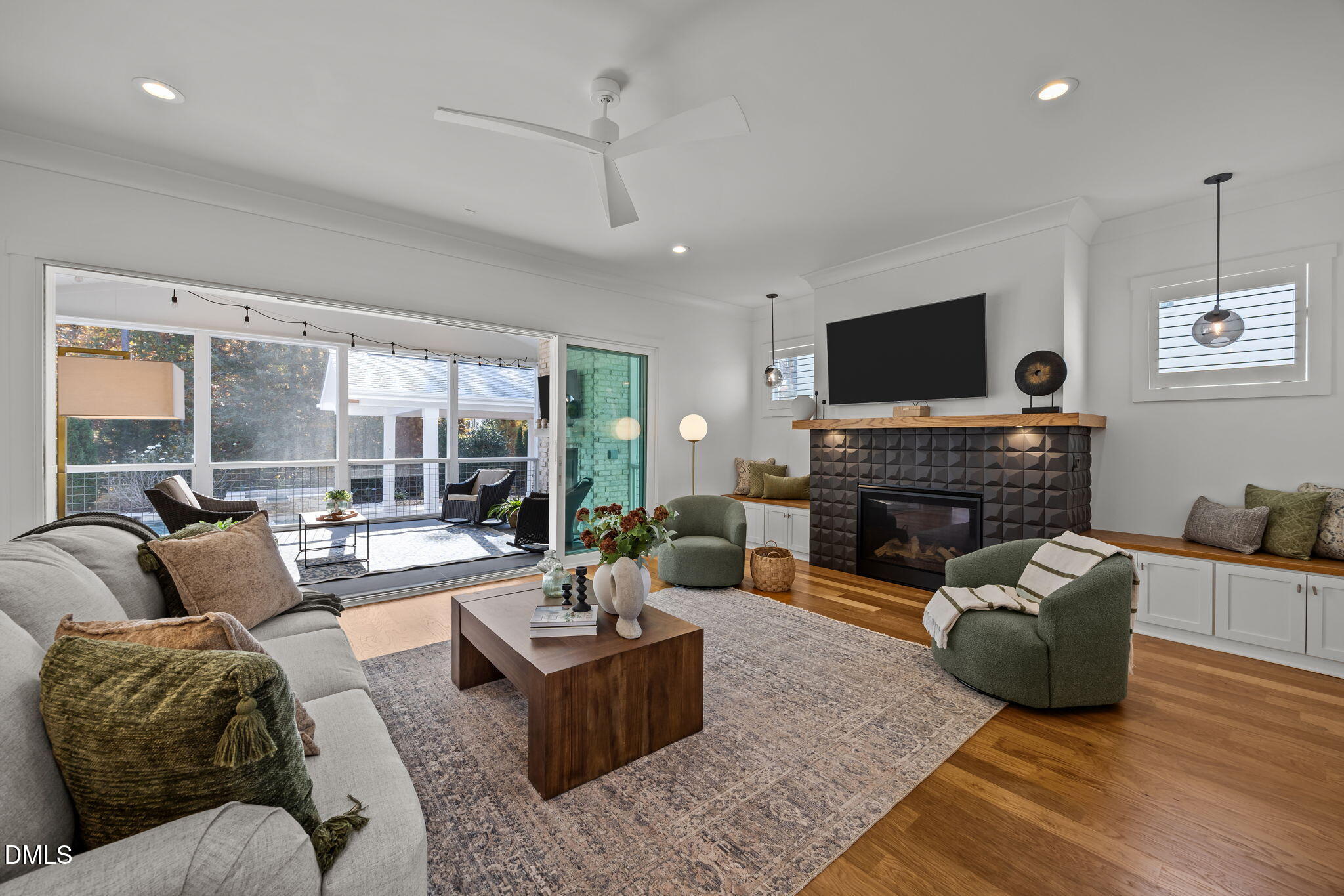 920 Regent Oak Drive