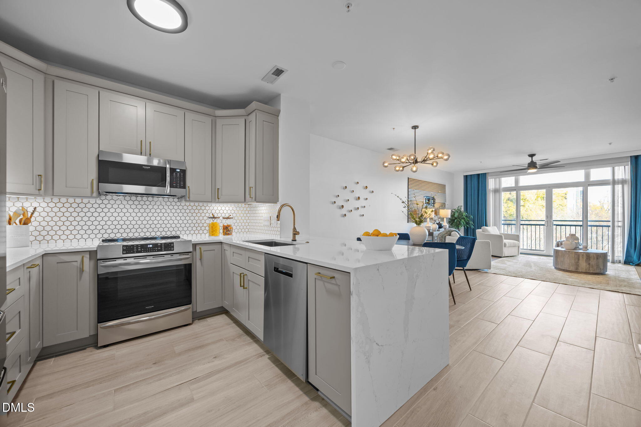 444 S Blount Street # 318