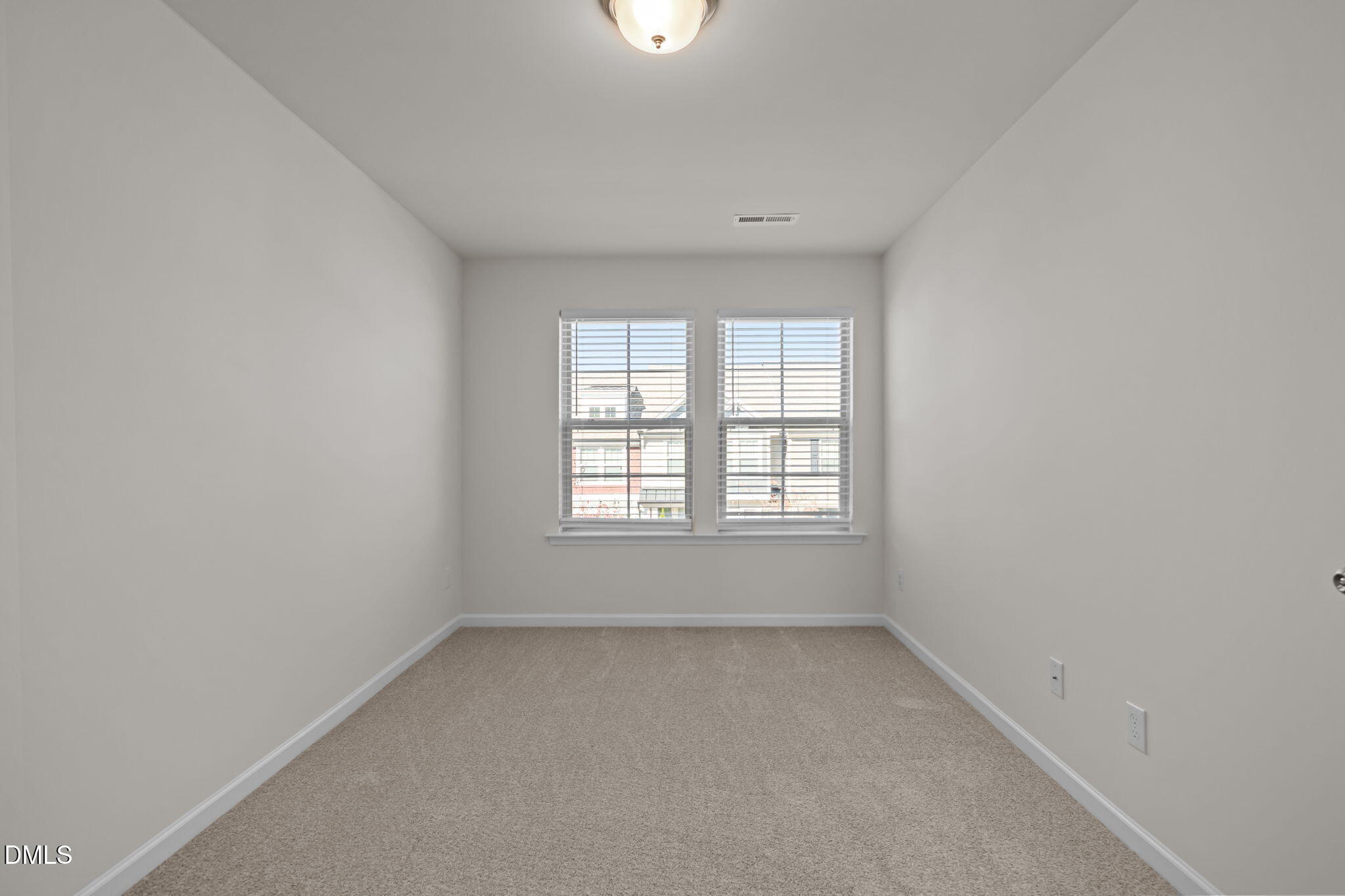 1821 Shady Oaks Drive