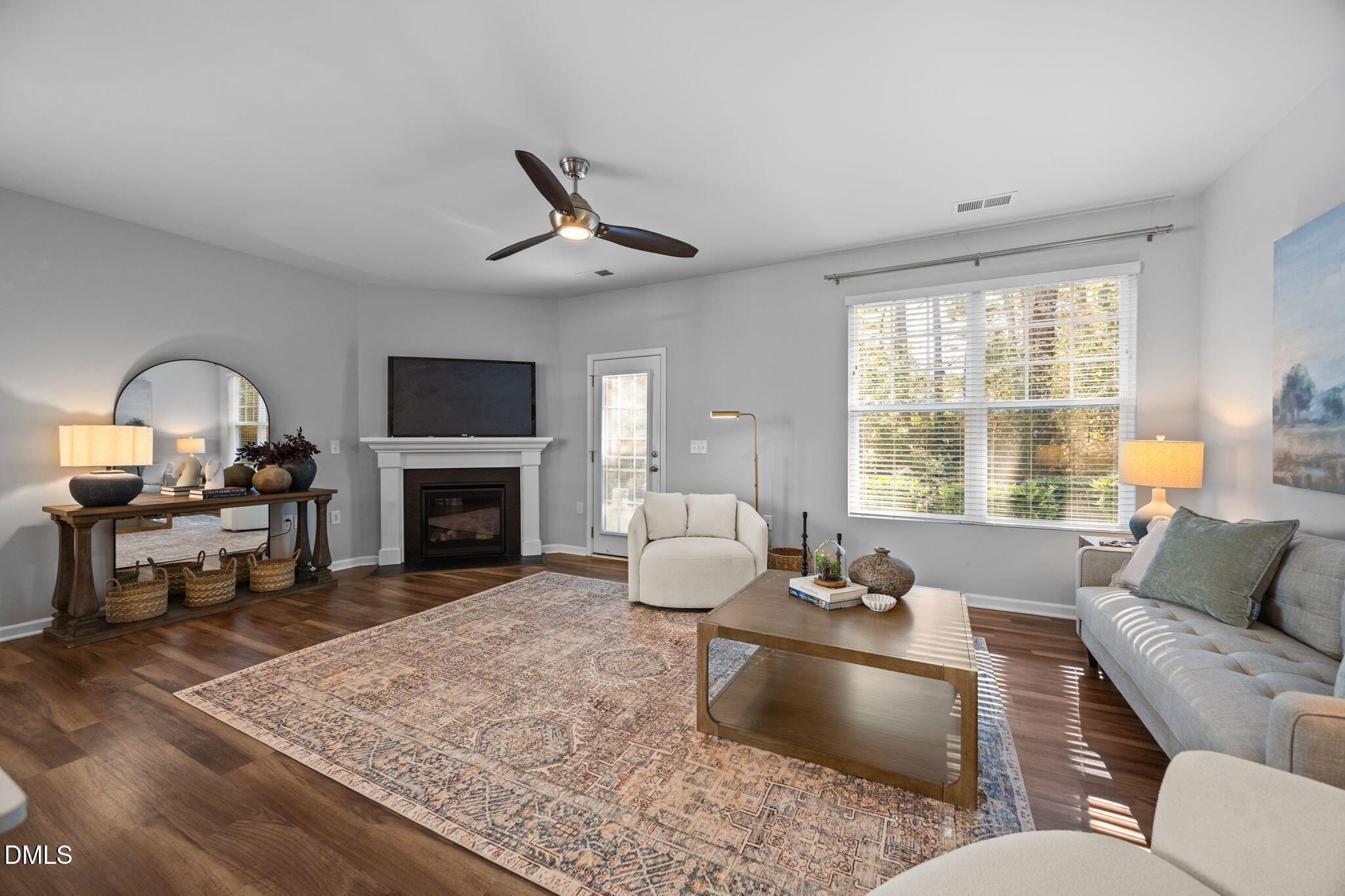 6141 Beale Loop