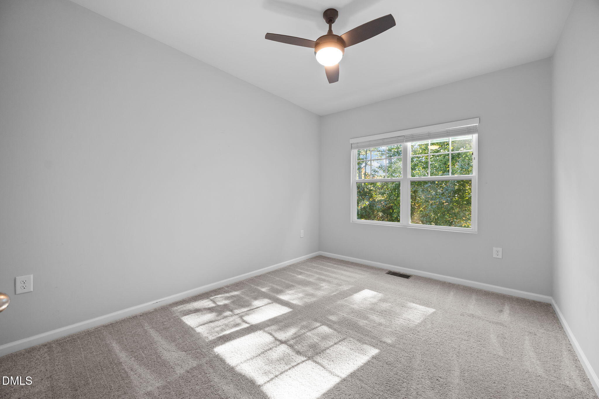 6141 Beale Loop