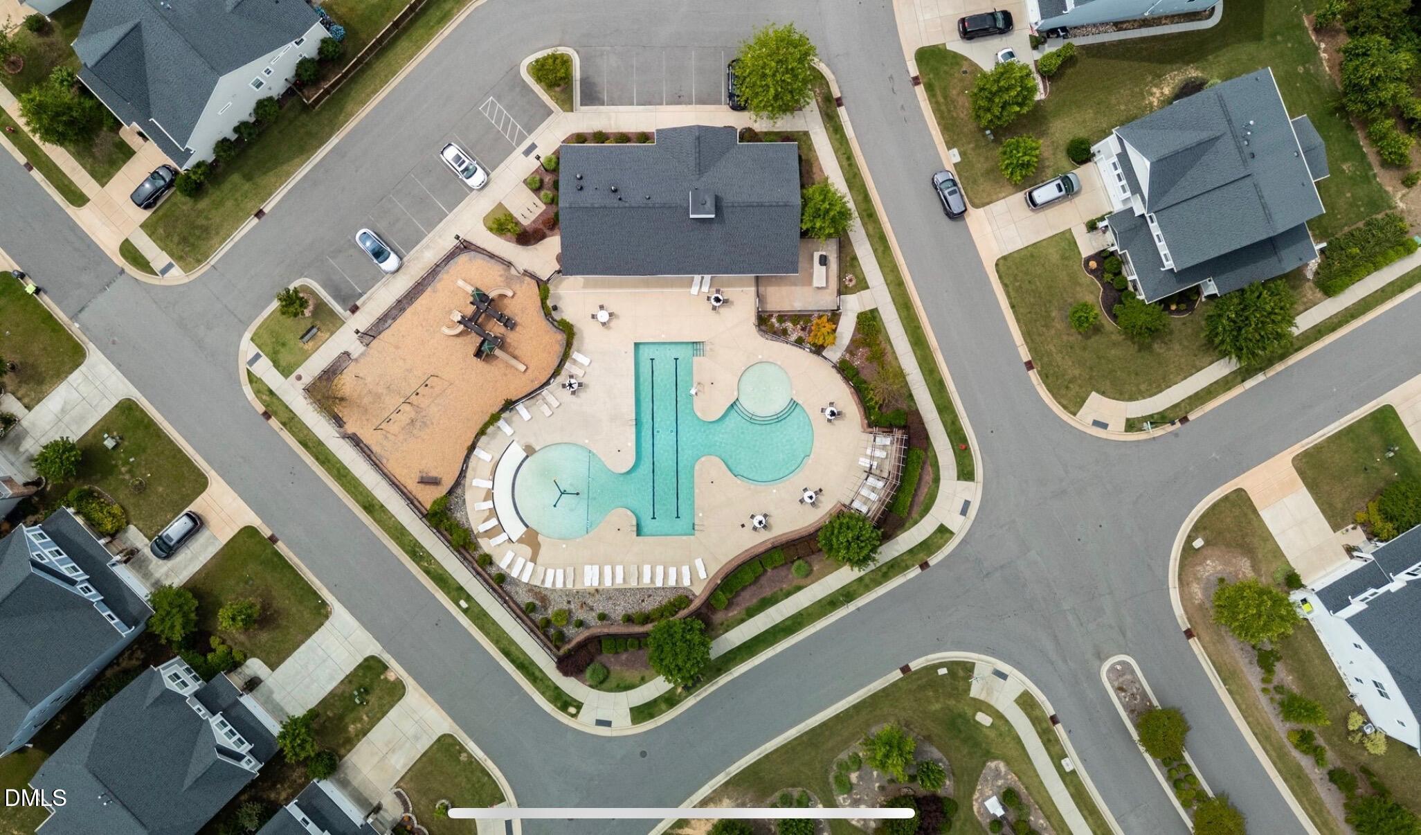 416 Hopwood Way
