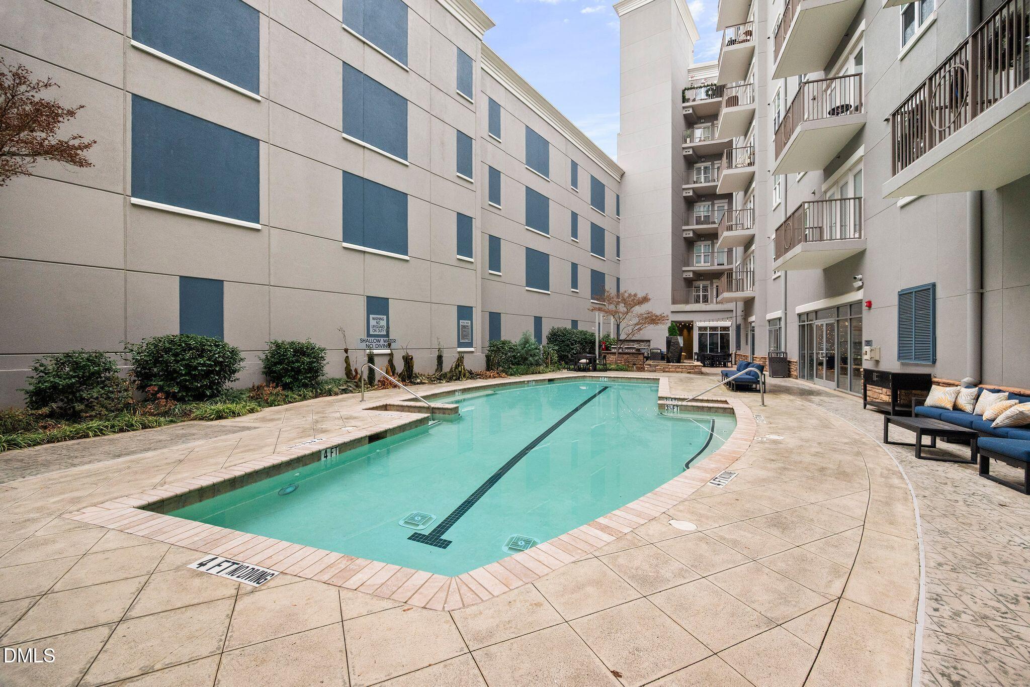222 Glenwood Avenue # 605