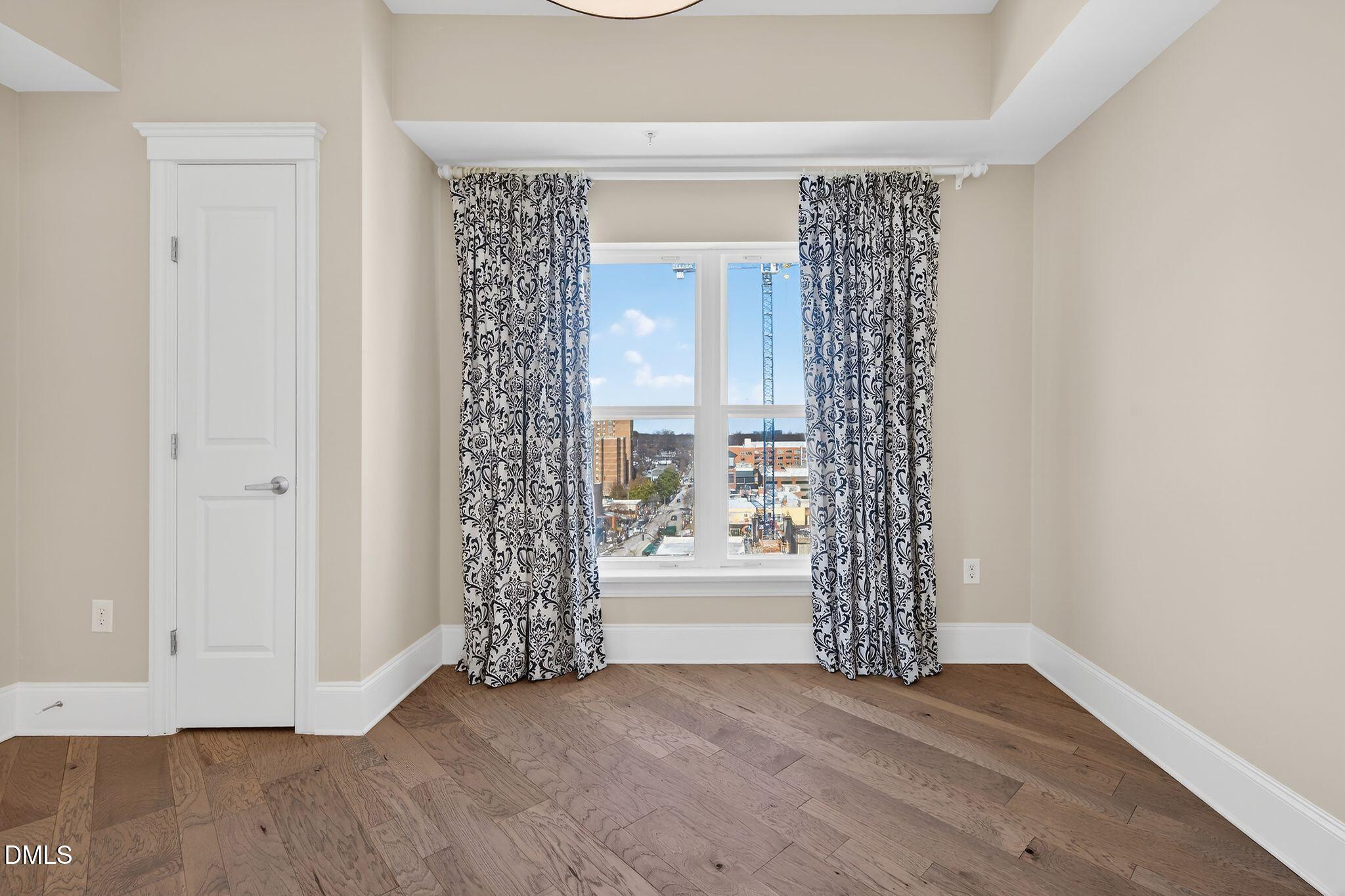 222 Glenwood Avenue # 605