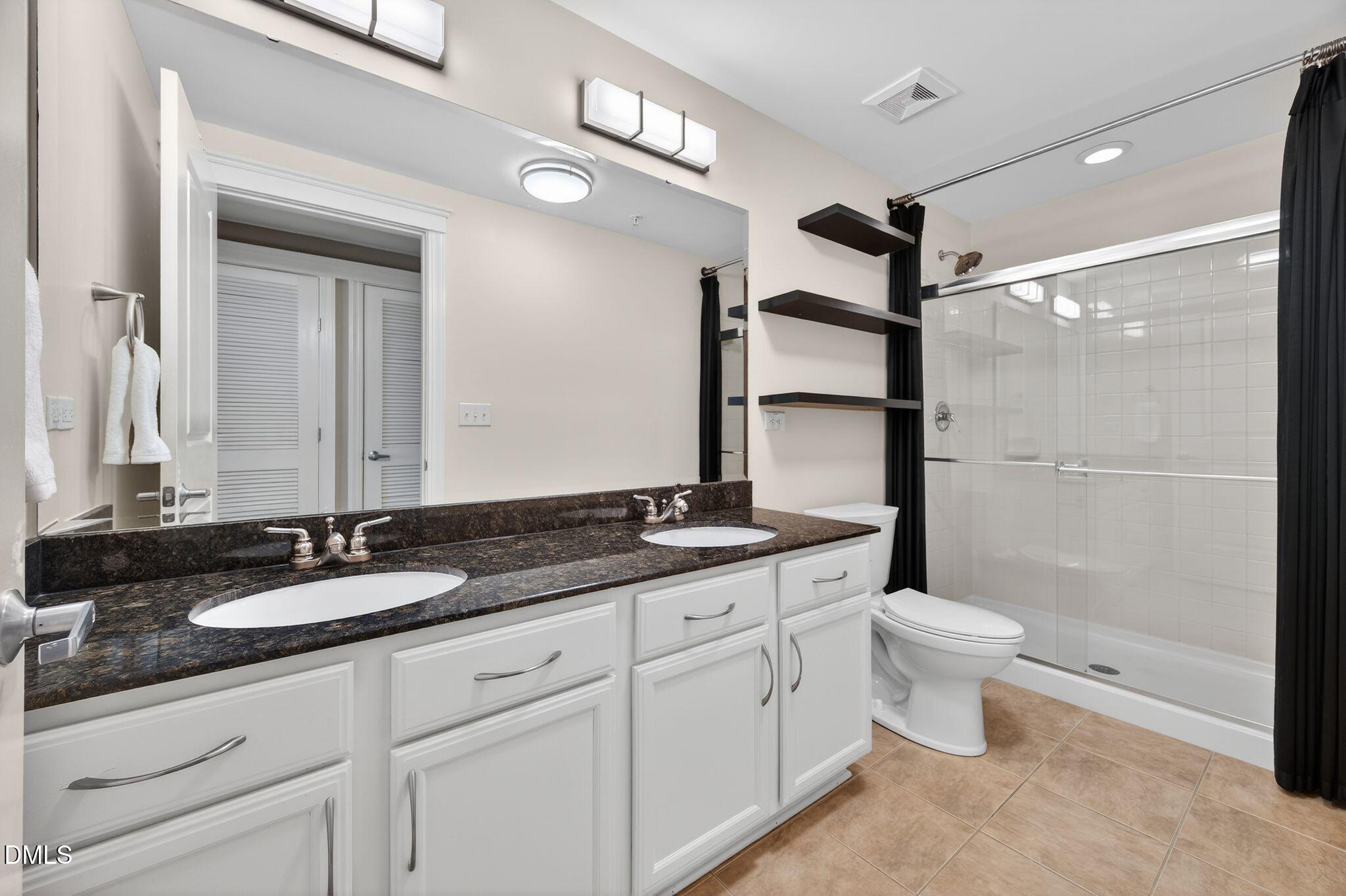 222 Glenwood Avenue # 605