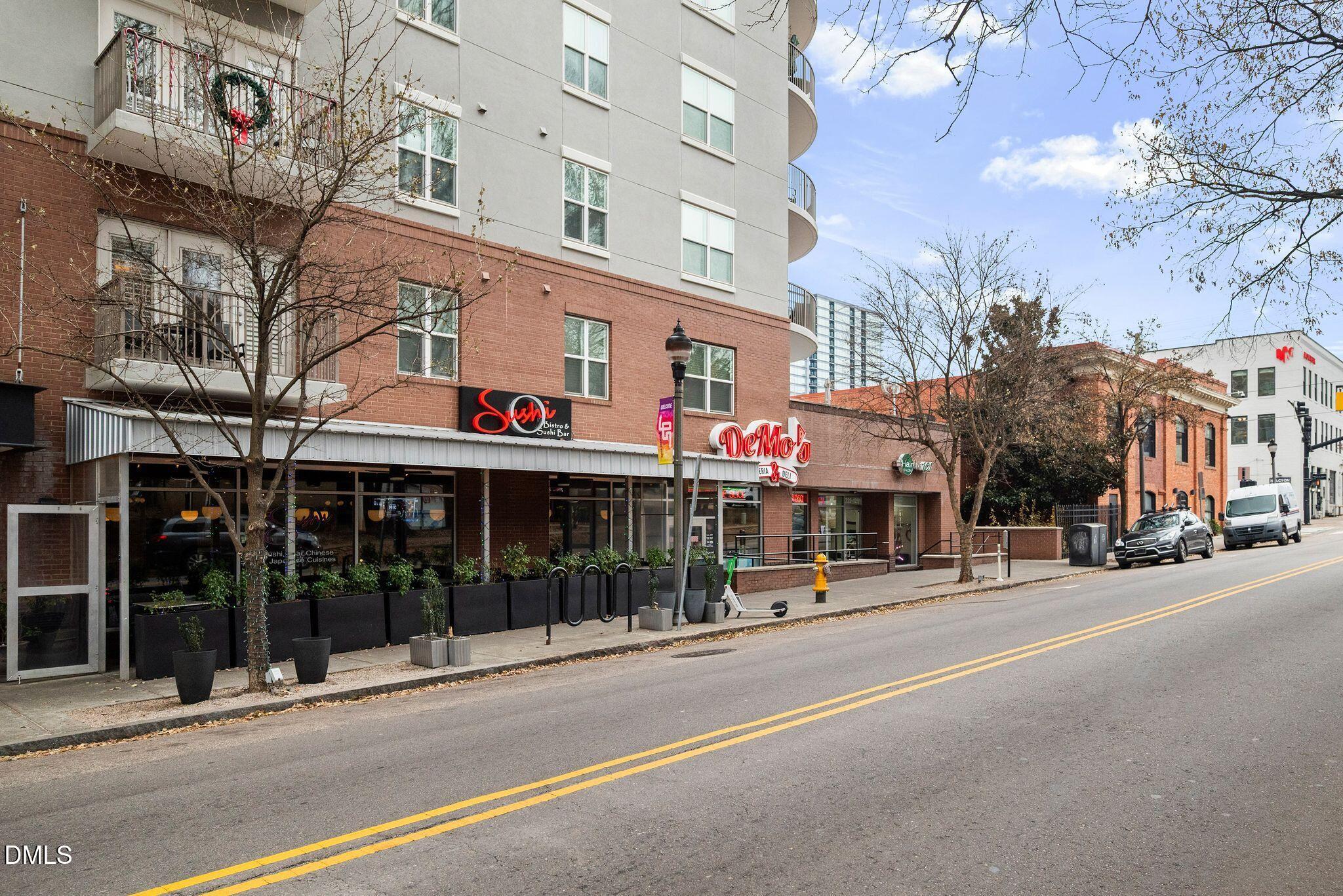 222 Glenwood Avenue # 605