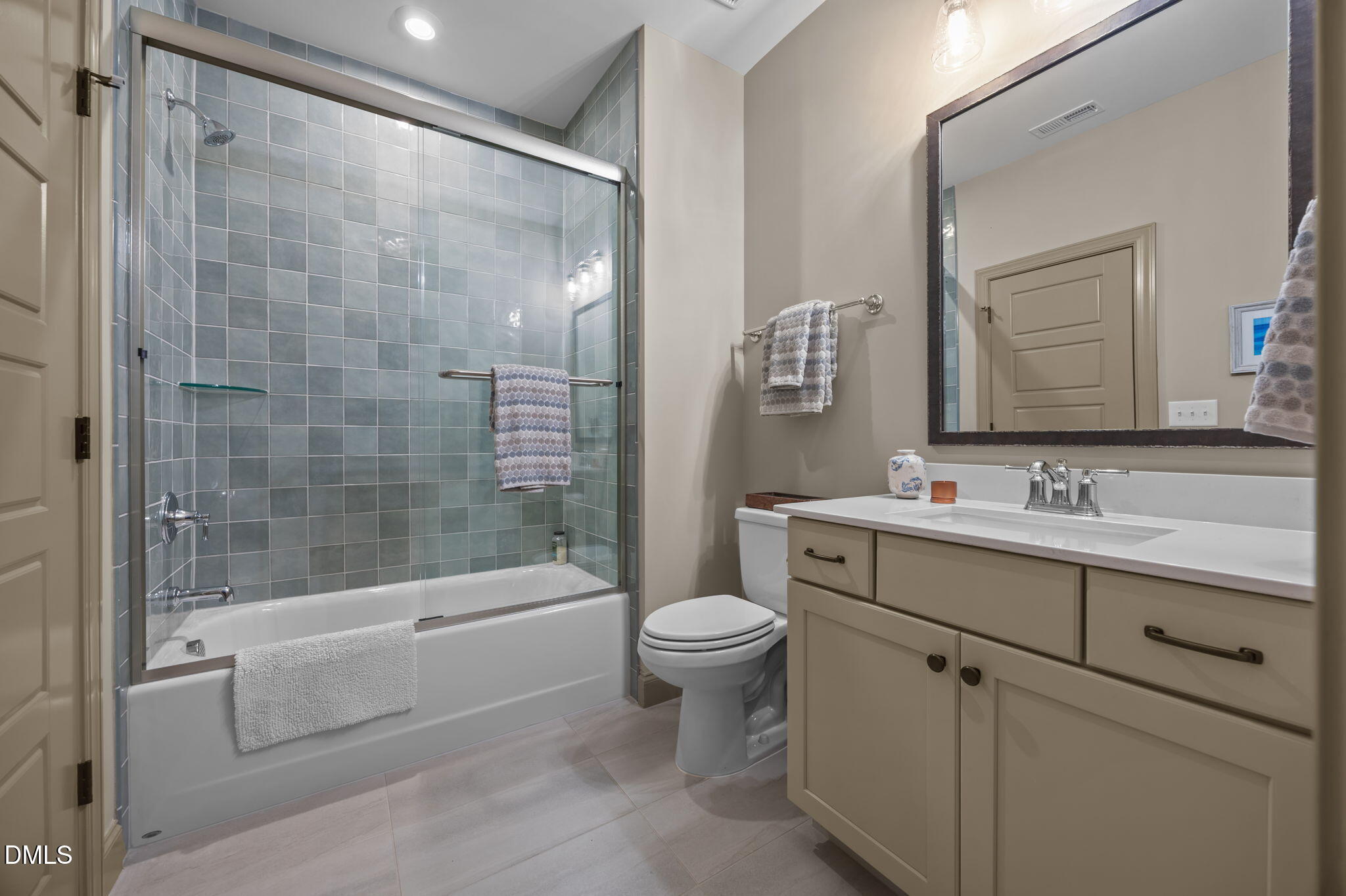 1748 Deacon Falls Way