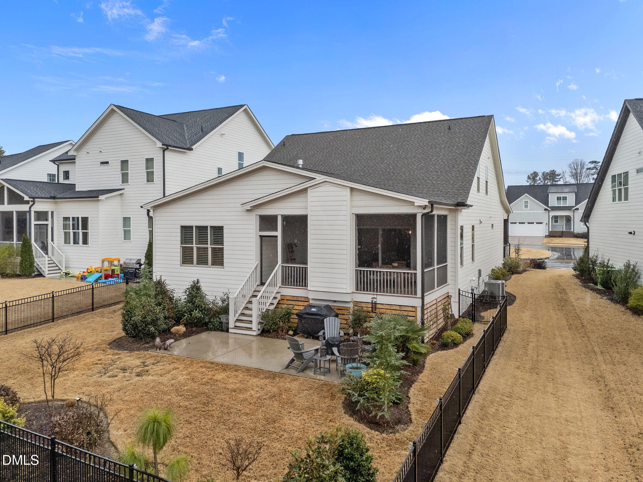 1748 Deacon Falls Way