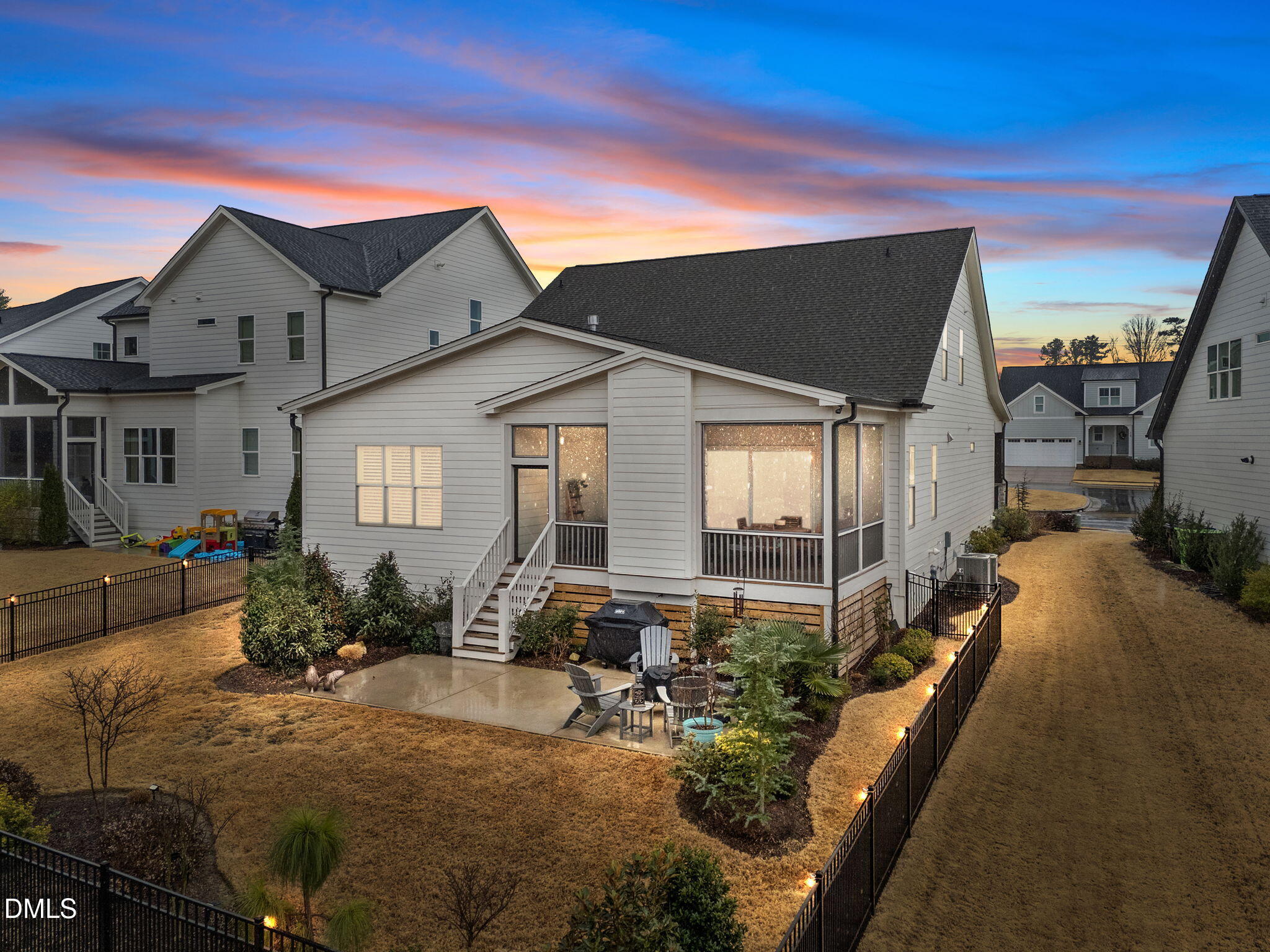 1748 Deacon Falls Way