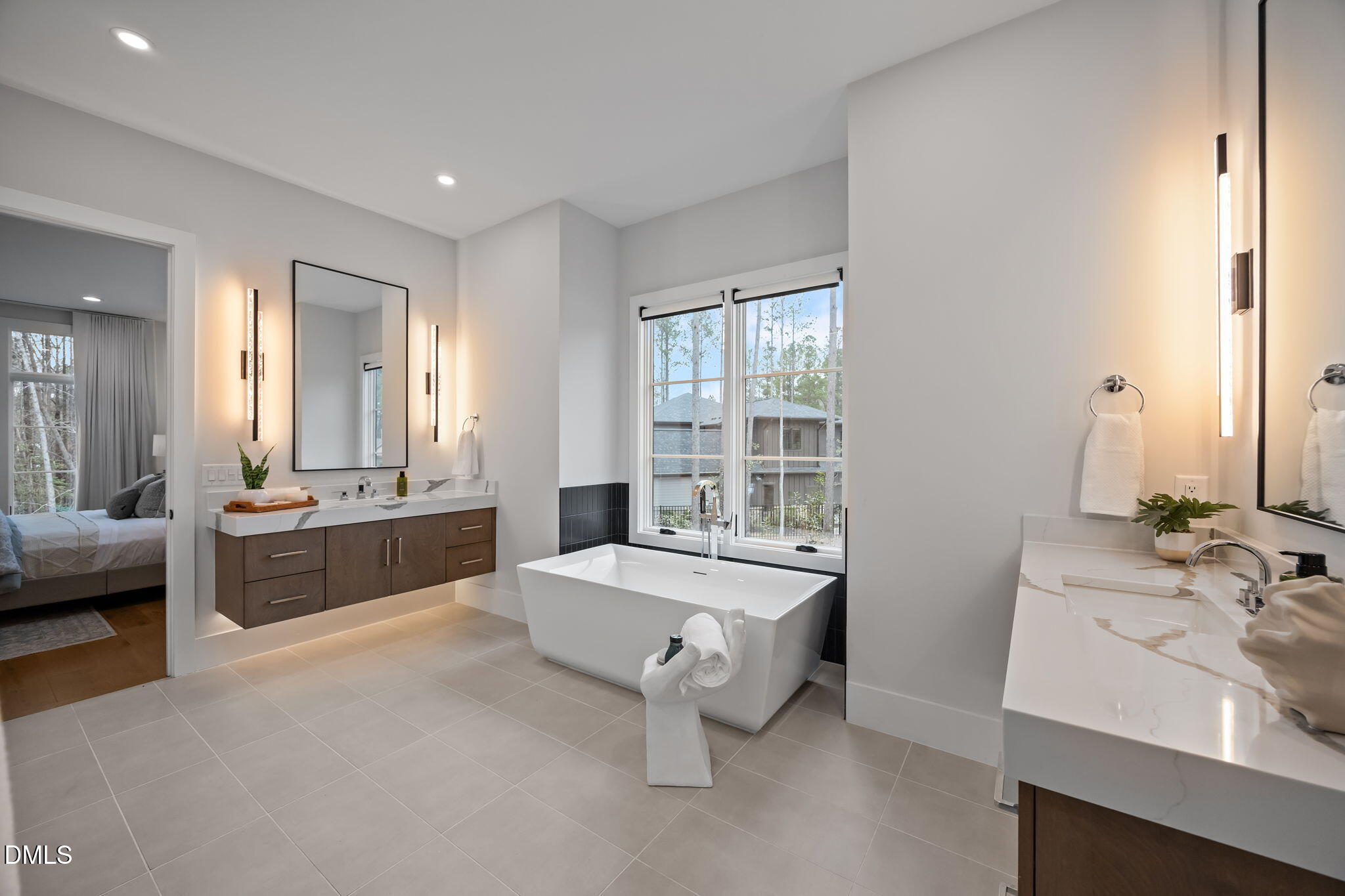 7644 Falls Creek Lane