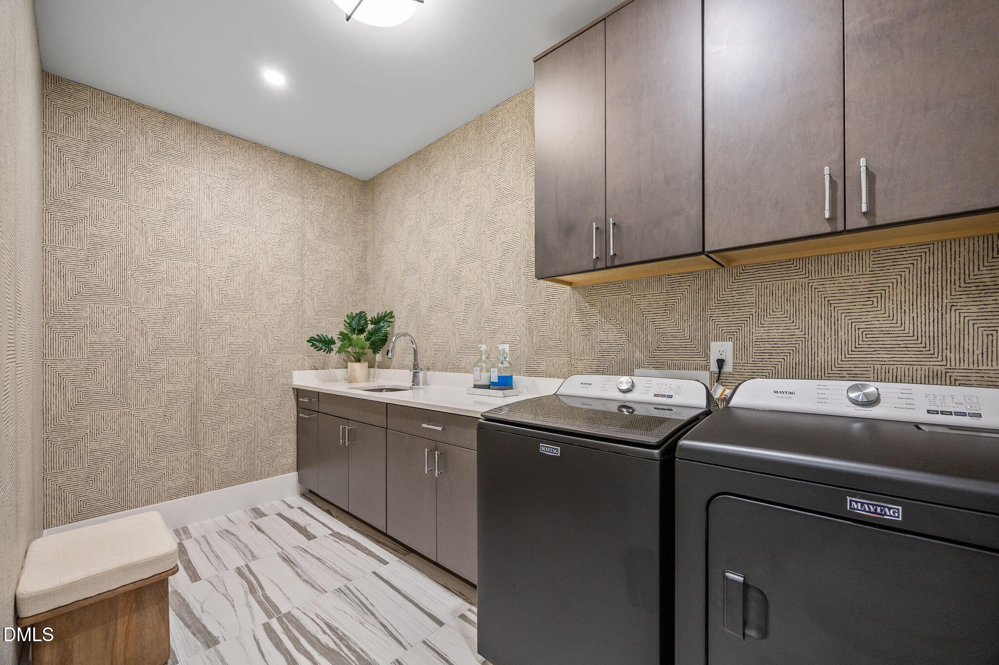 7644 Falls Creek Lane