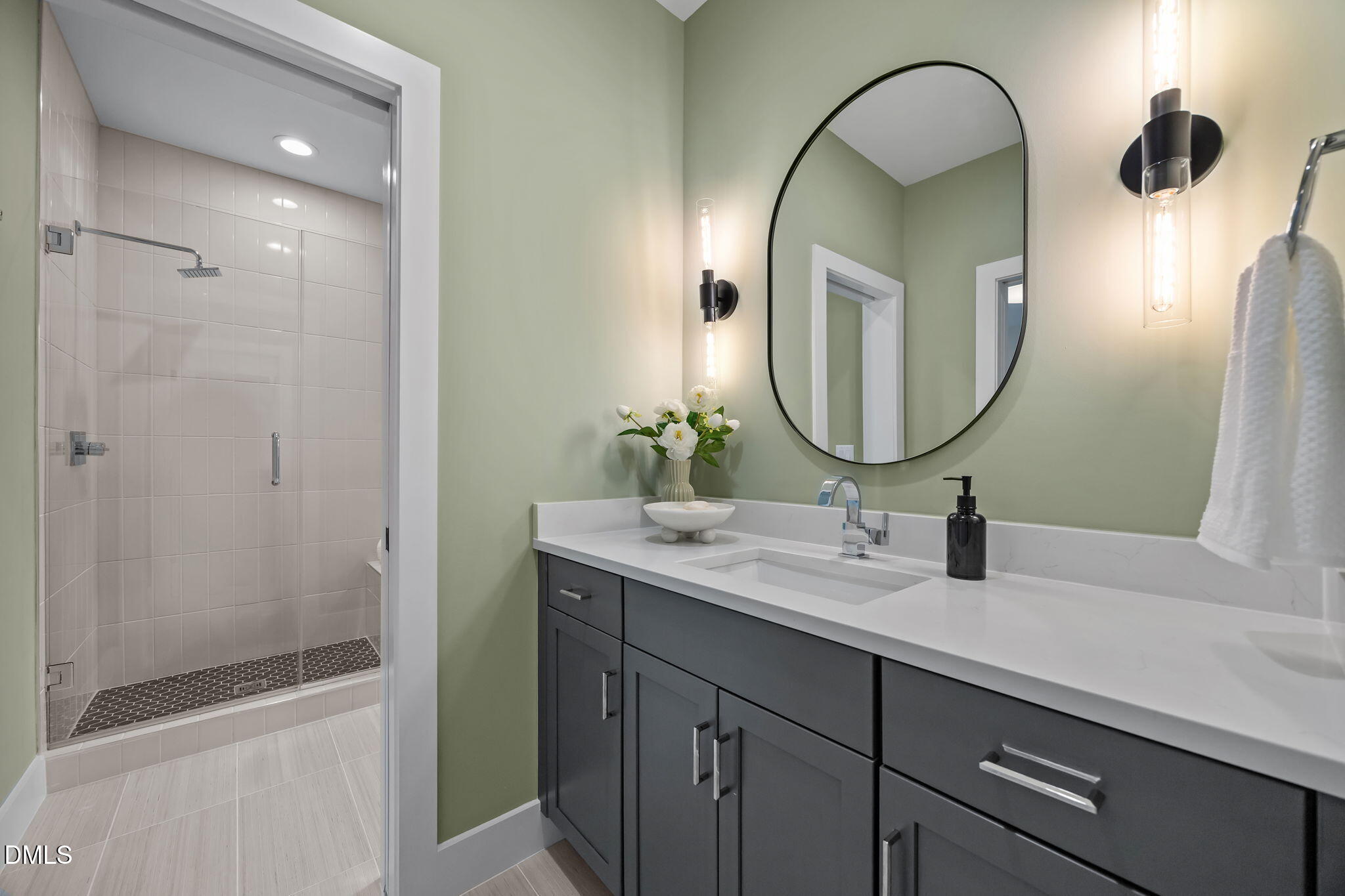 7644 Falls Creek Lane