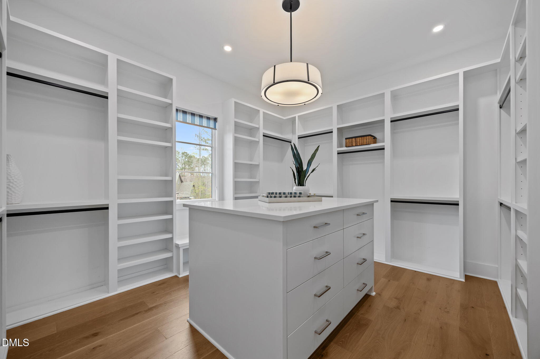 7644 Falls Creek Lane