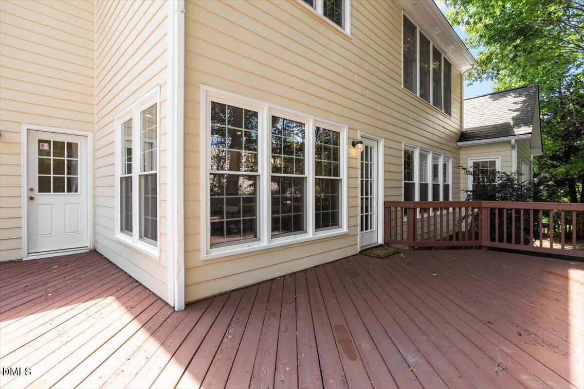 703 Cricketfield Lane