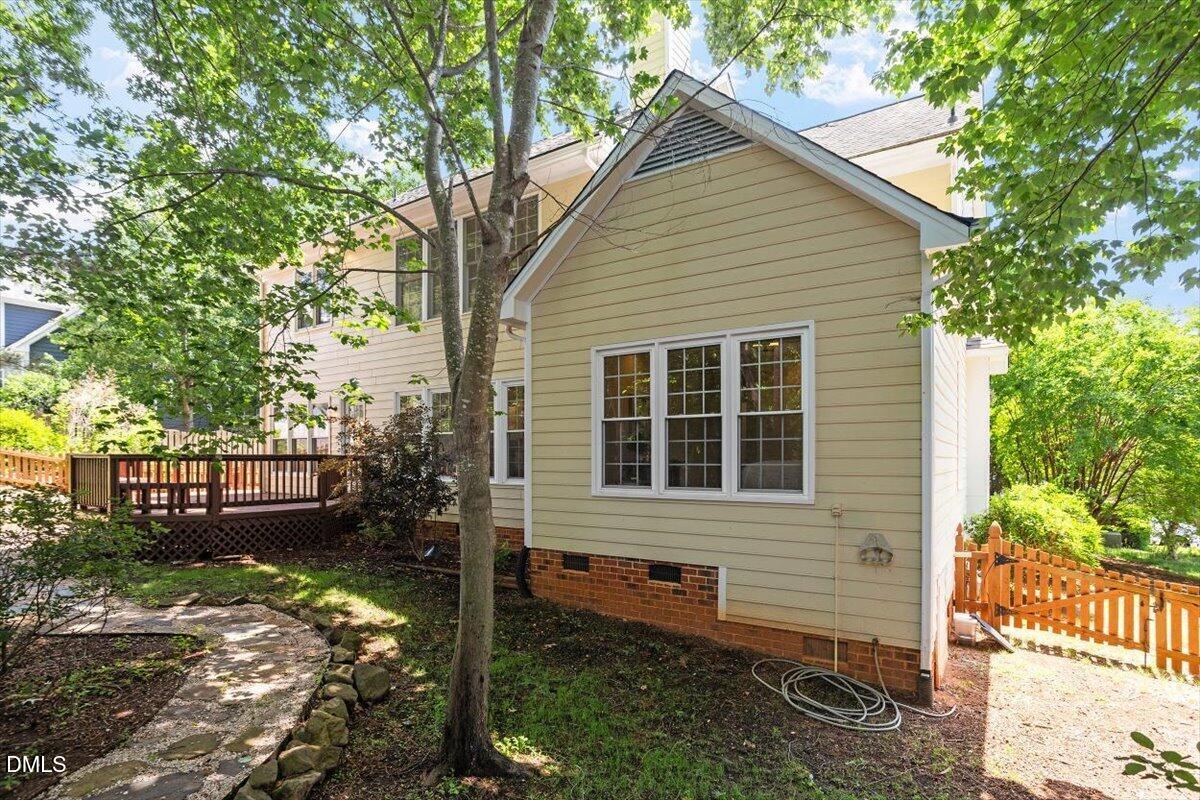 703 Cricketfield Lane