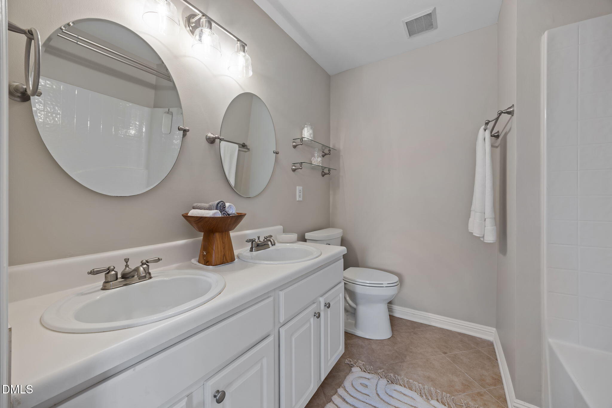 1703 Sorrell Brook Way