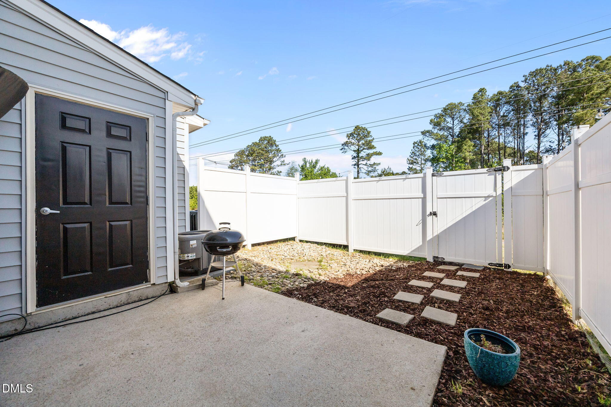 1108 Savin Landing