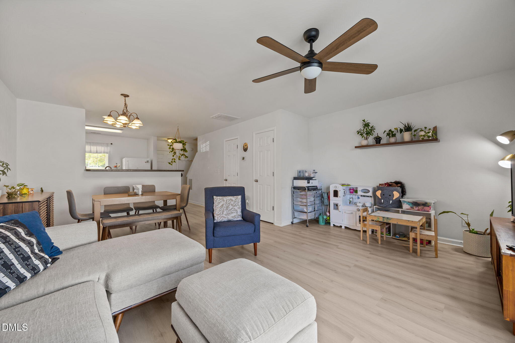 1108 Savin Landing