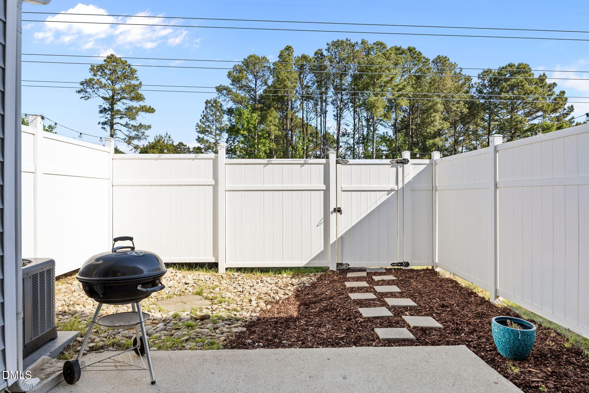 1108 Savin Landing