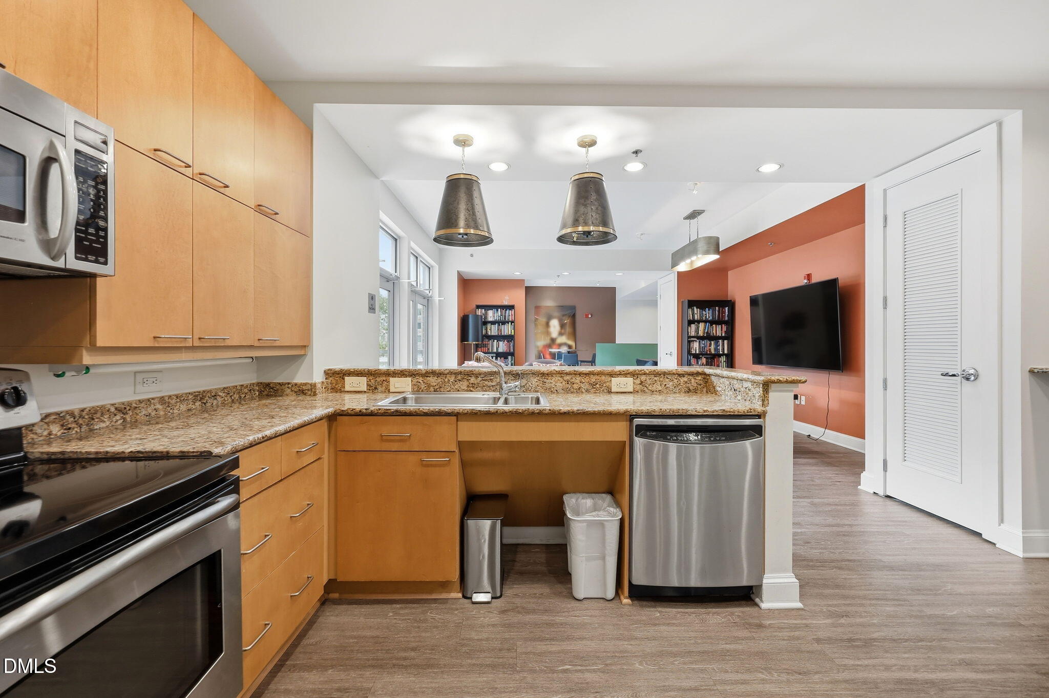 618 N Boylan Avenue # 718