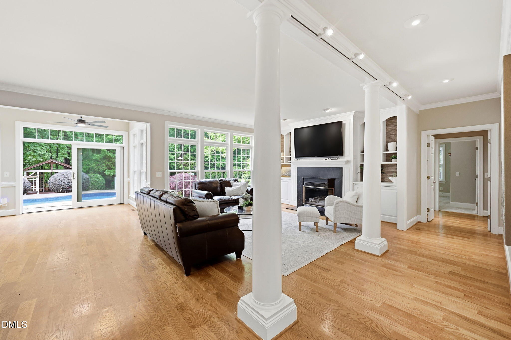 3609 Brackenridge Lane