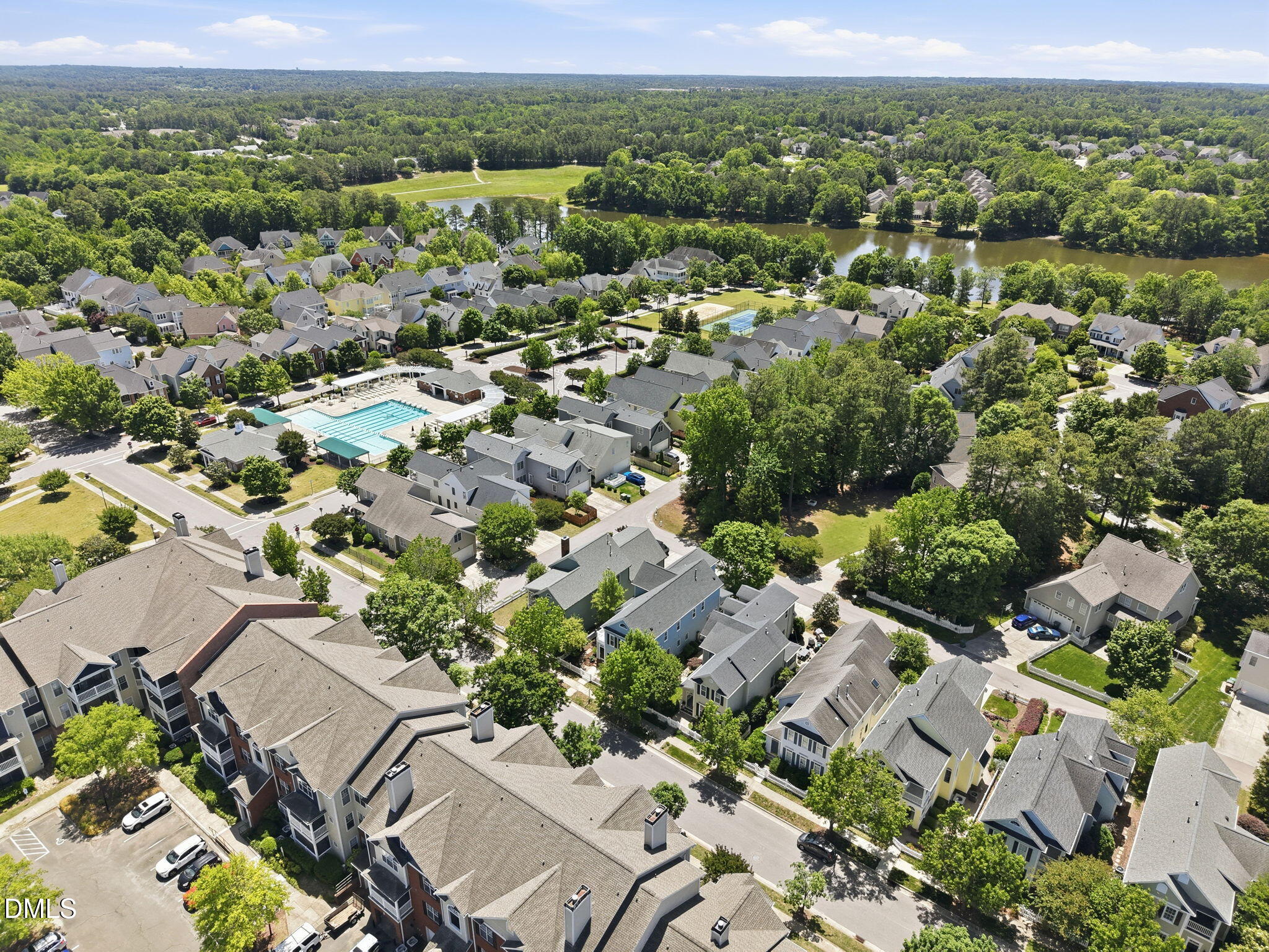807 Carpenter Town Lane