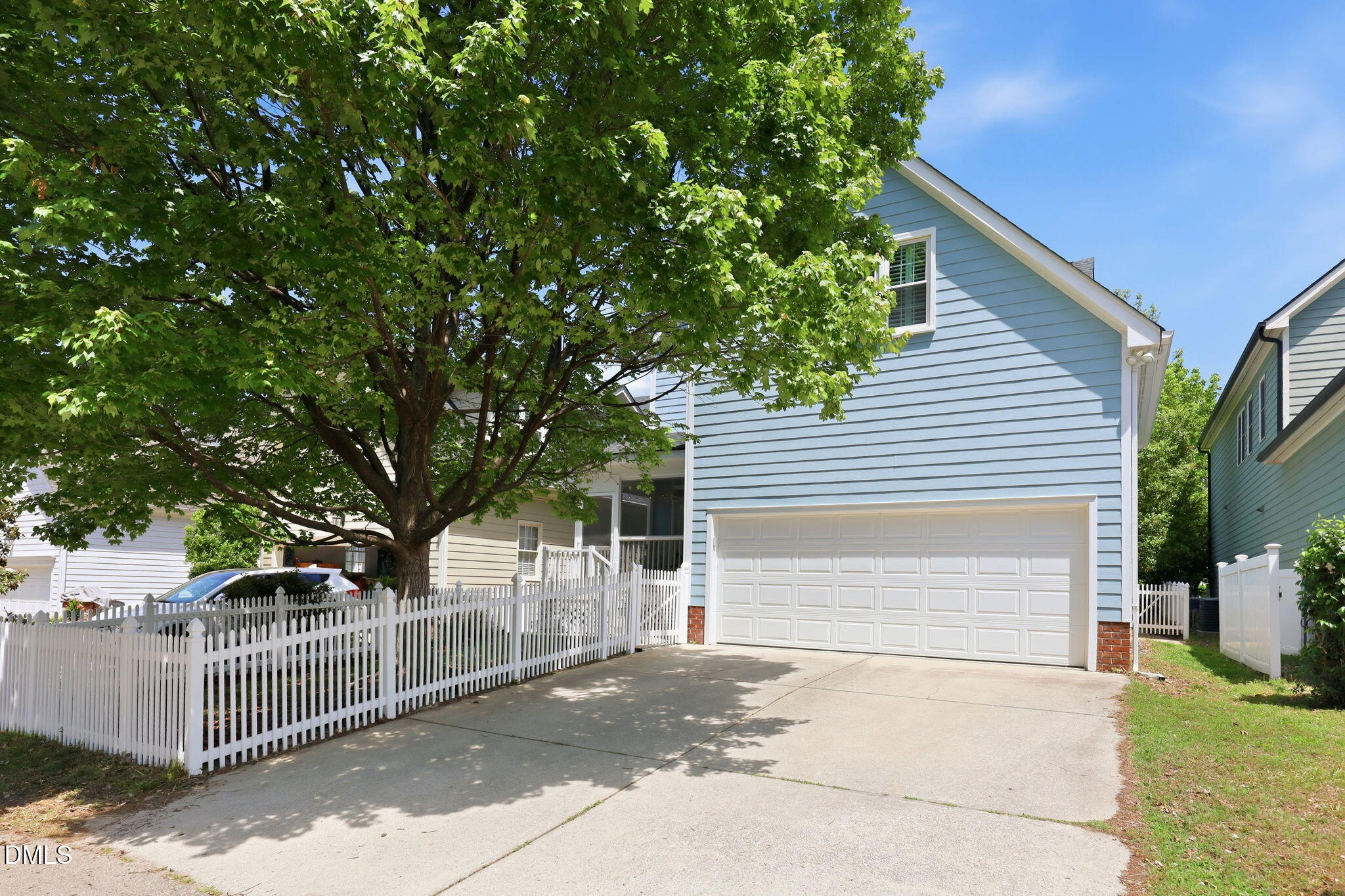 807 Carpenter Town Lane