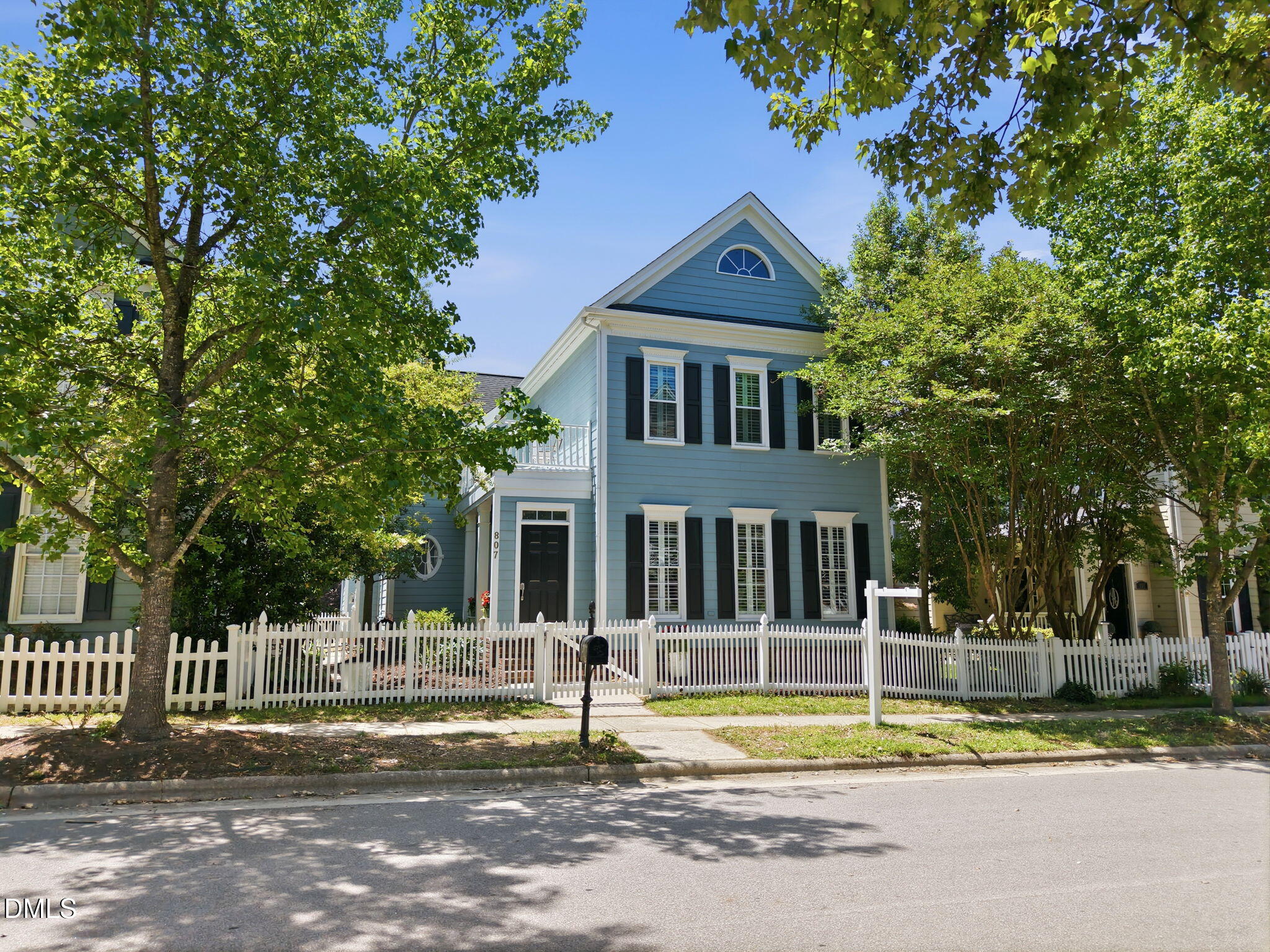 807 Carpenter Town Lane