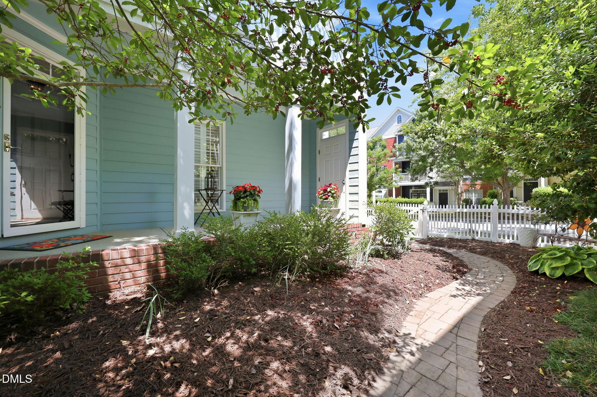 807 Carpenter Town Lane