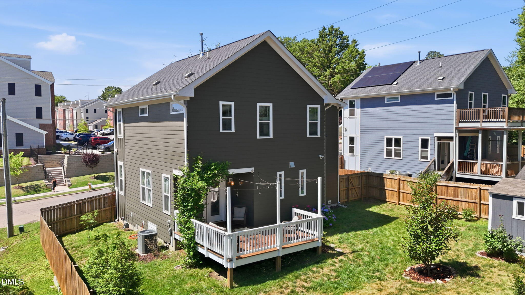 533 Bragg Street