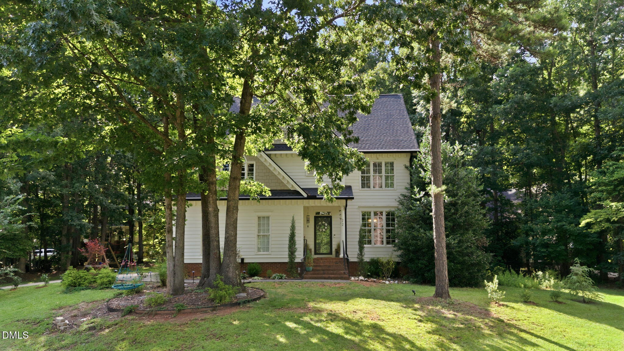 22 Goldthread Avenue